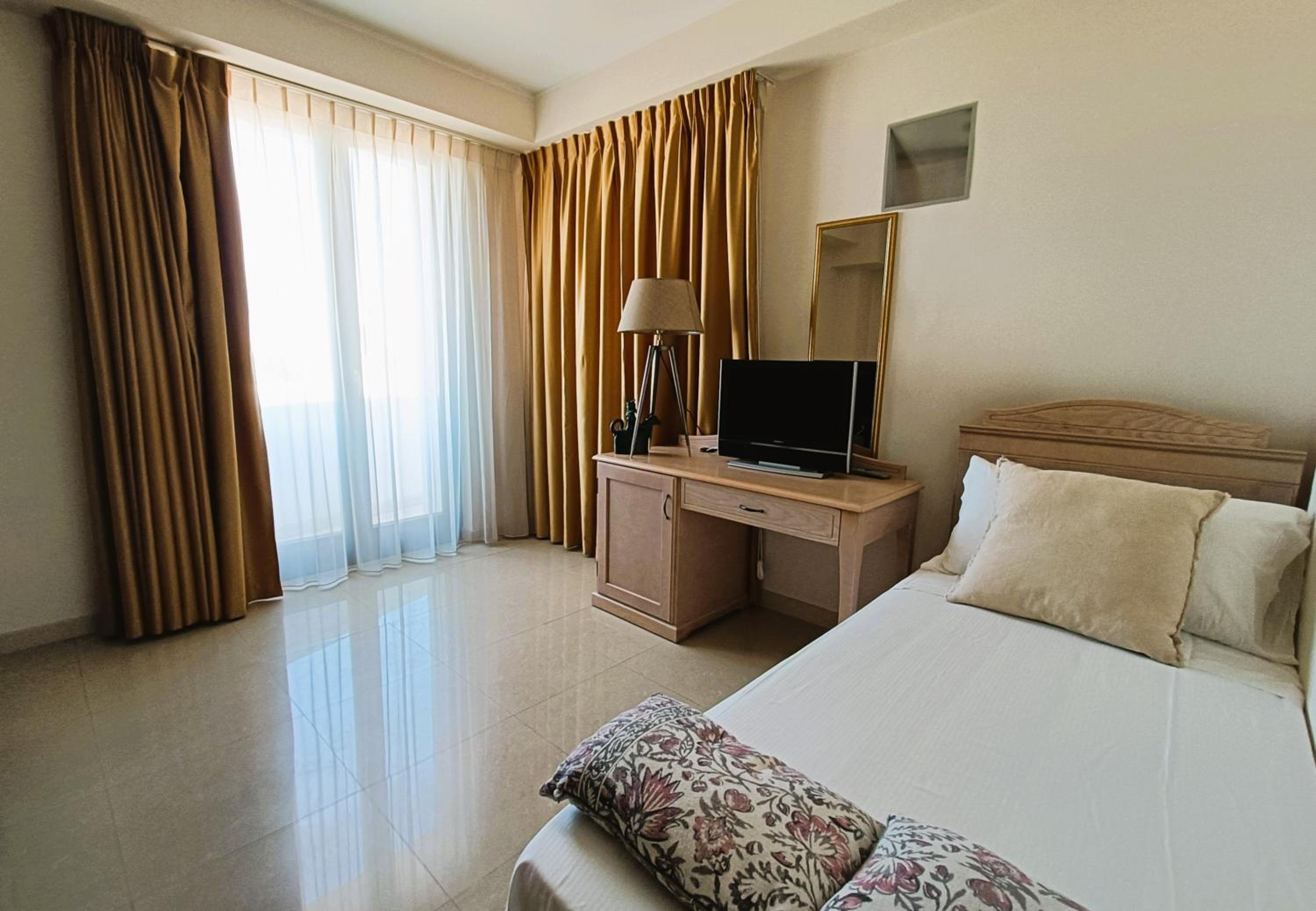 Superior Triple Room - Photo 8