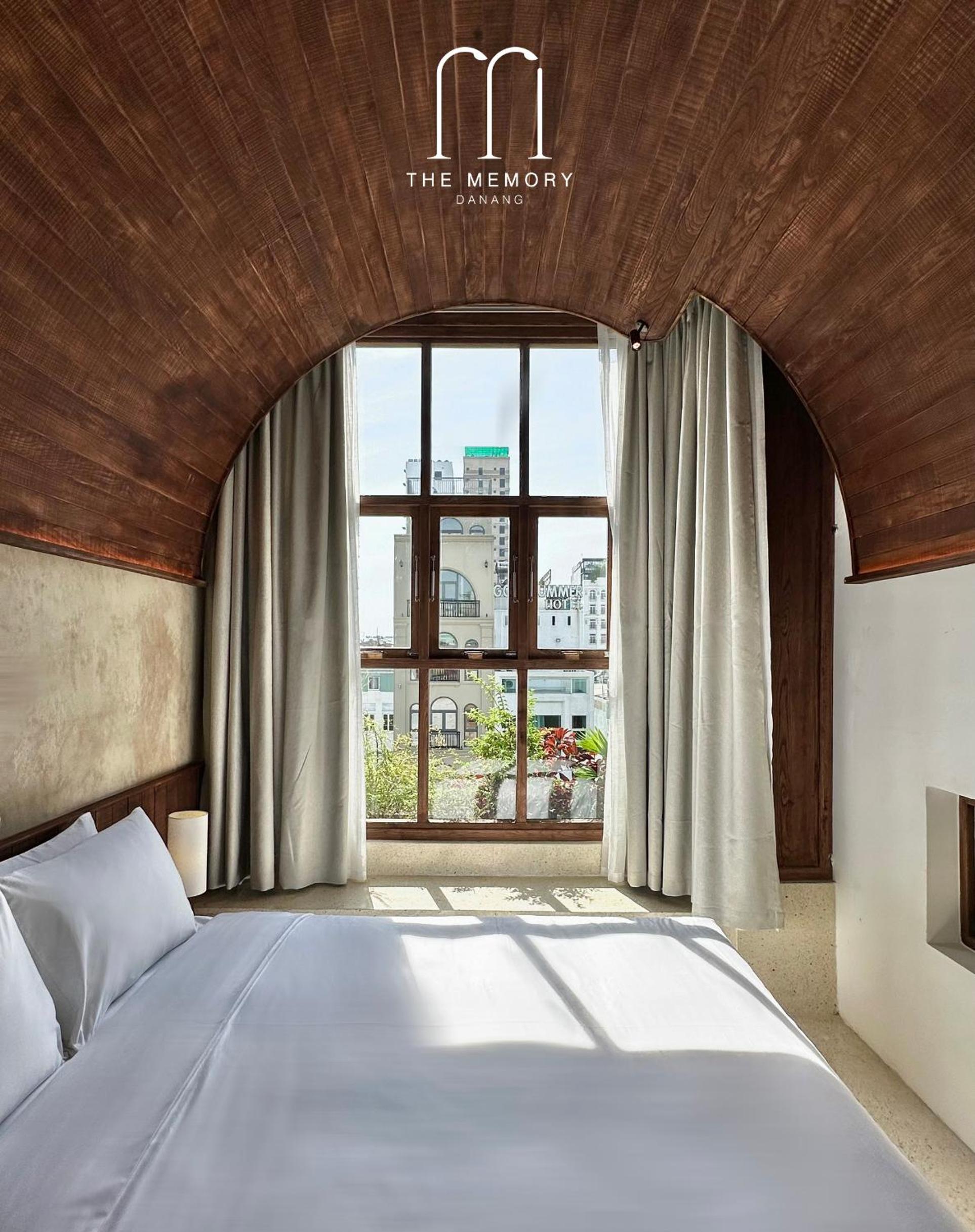 Deluxe Double Room with Bath