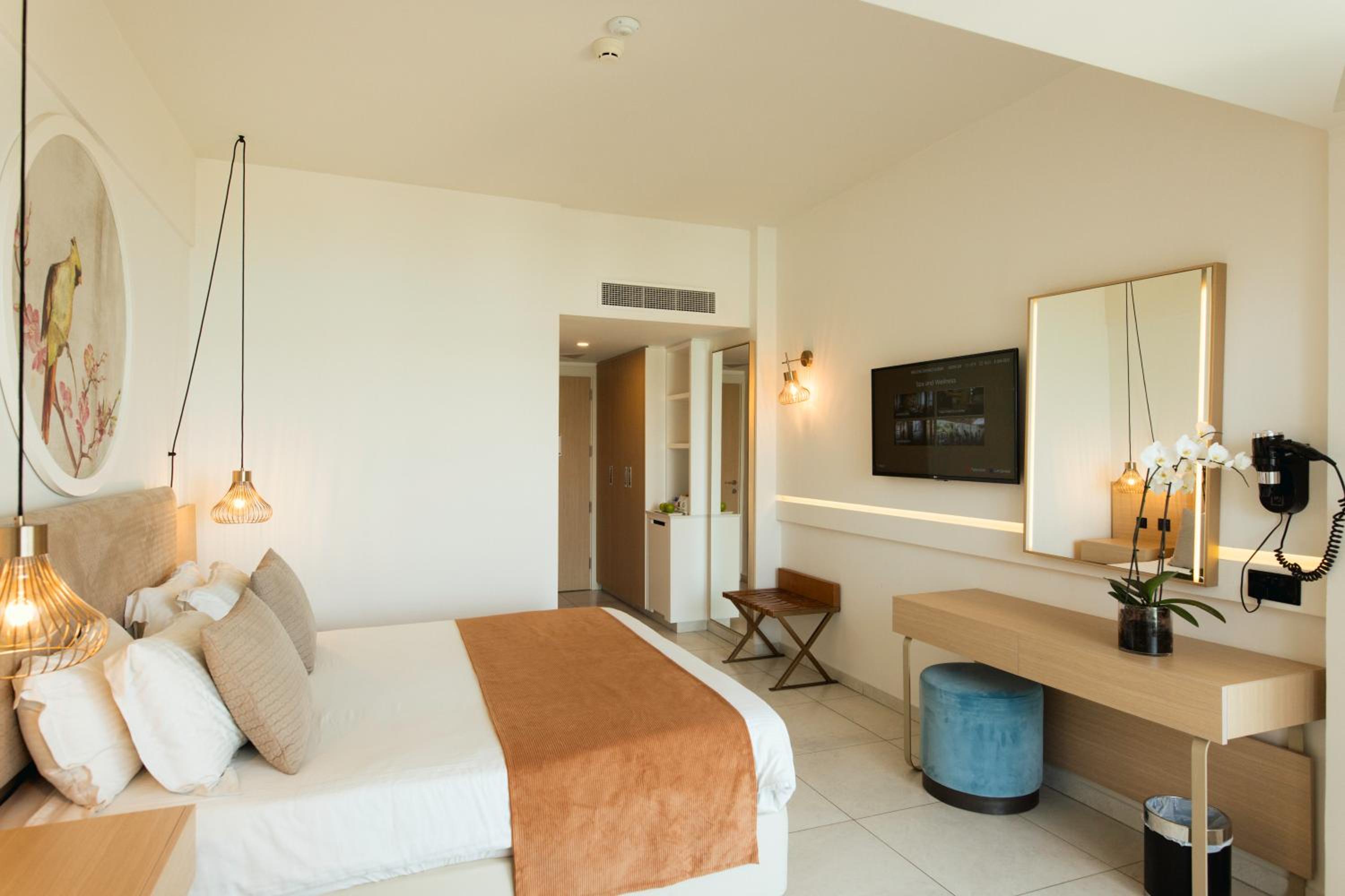 Superior Double or Twin Room with Side Sea View