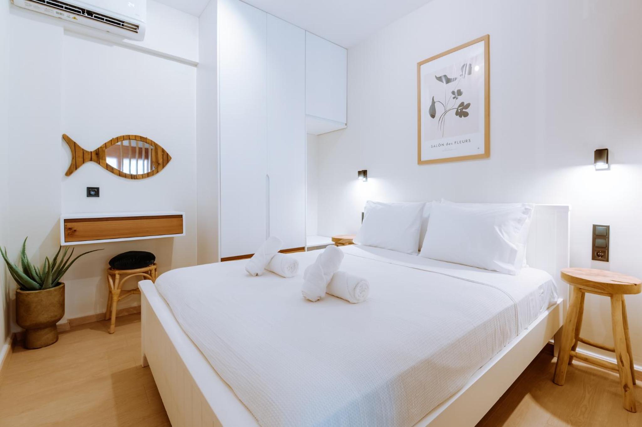 Studio Apartment with One Double Bed photo 3