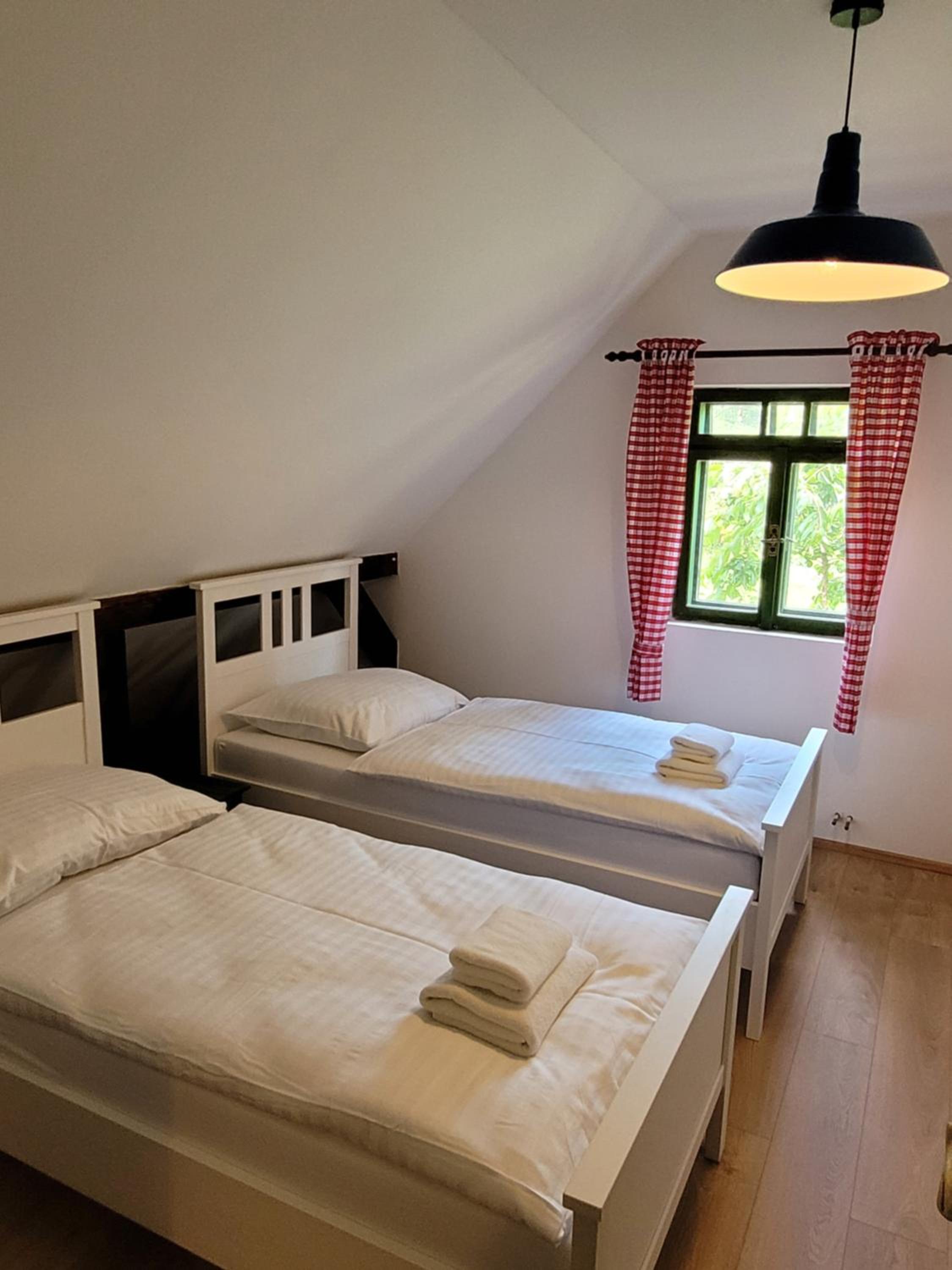 Three-Bedroom House photo 2
