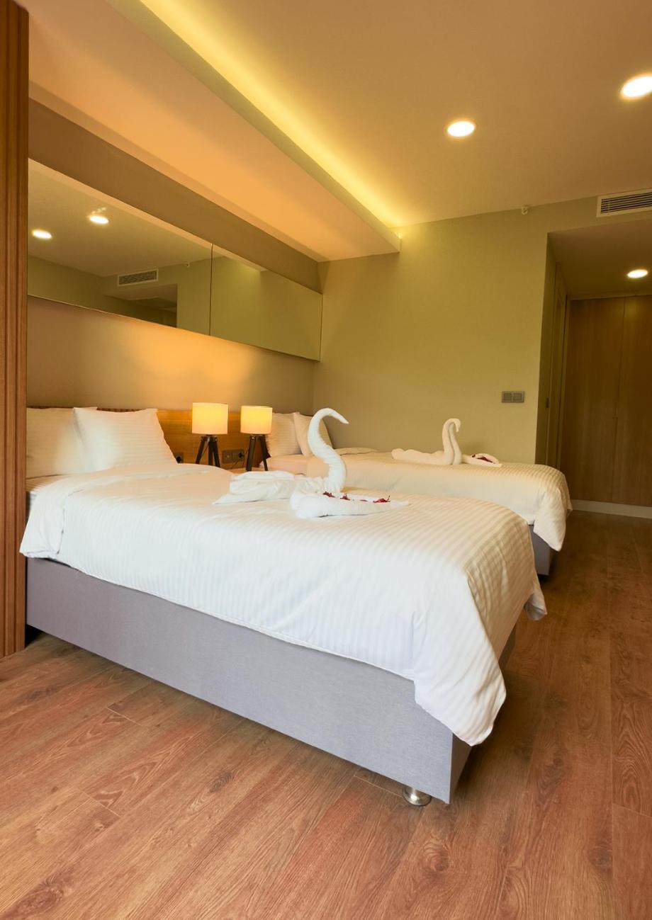 Deluxe Double Room with Sea View photo 2
