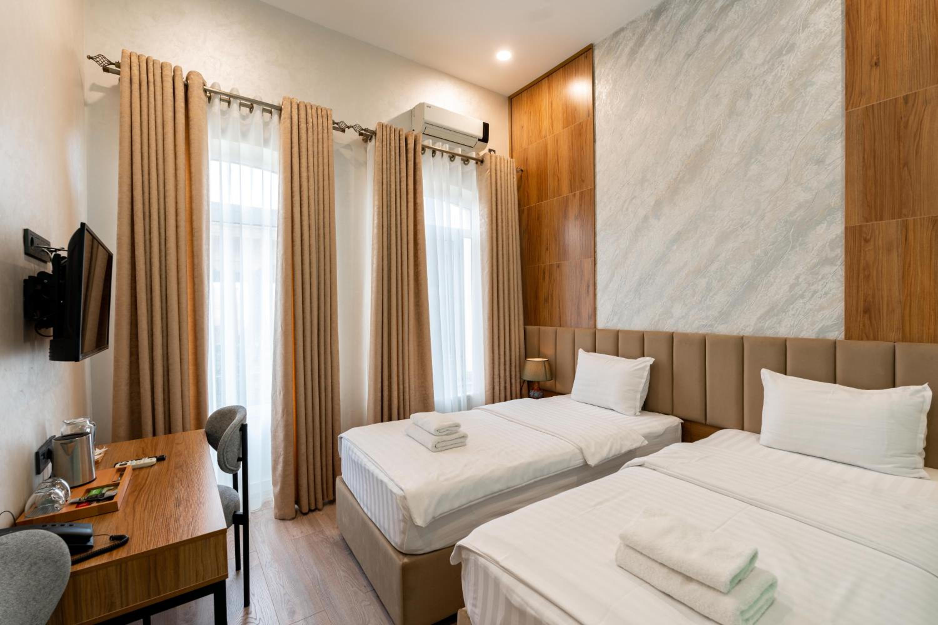 Superior Twin Room photo 1