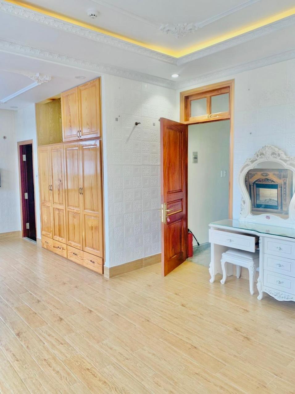 Villa photo 3