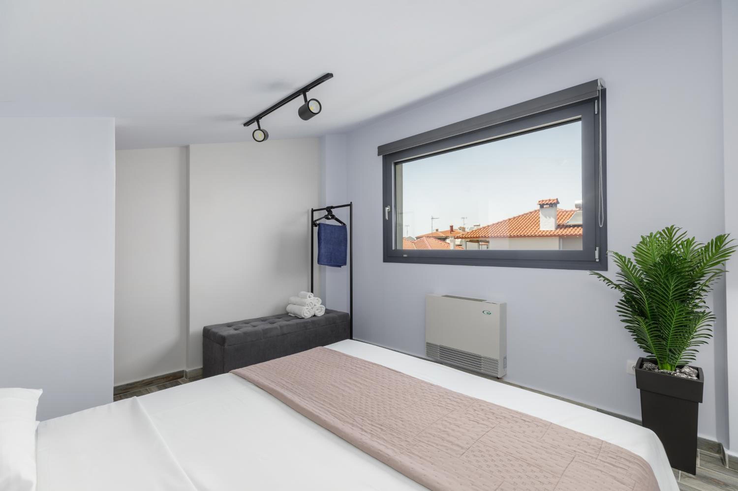 Three-Bedroom Villa photo 3