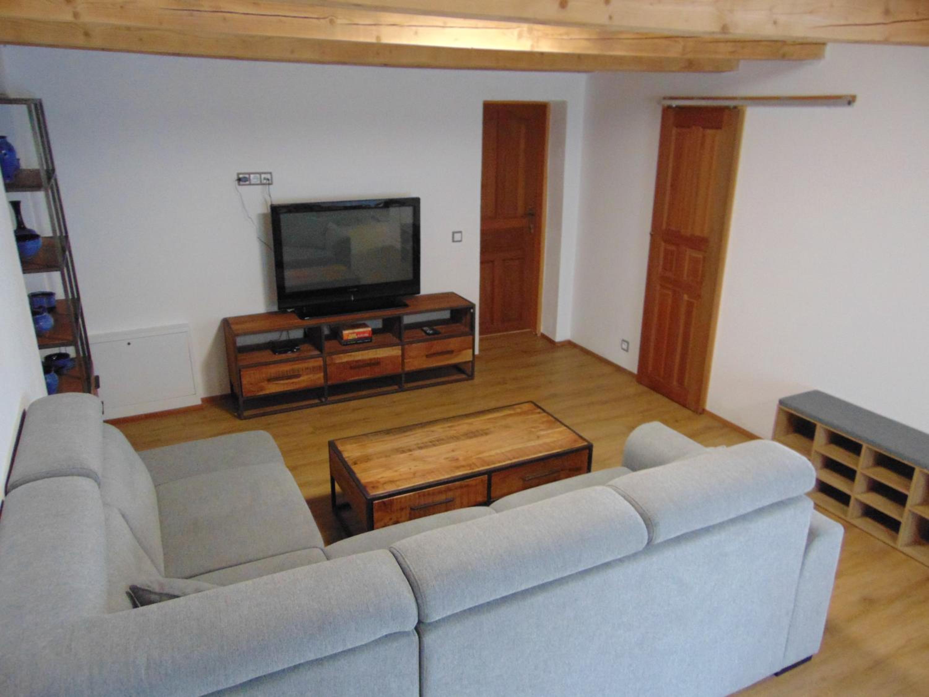 Maisonette photo 3