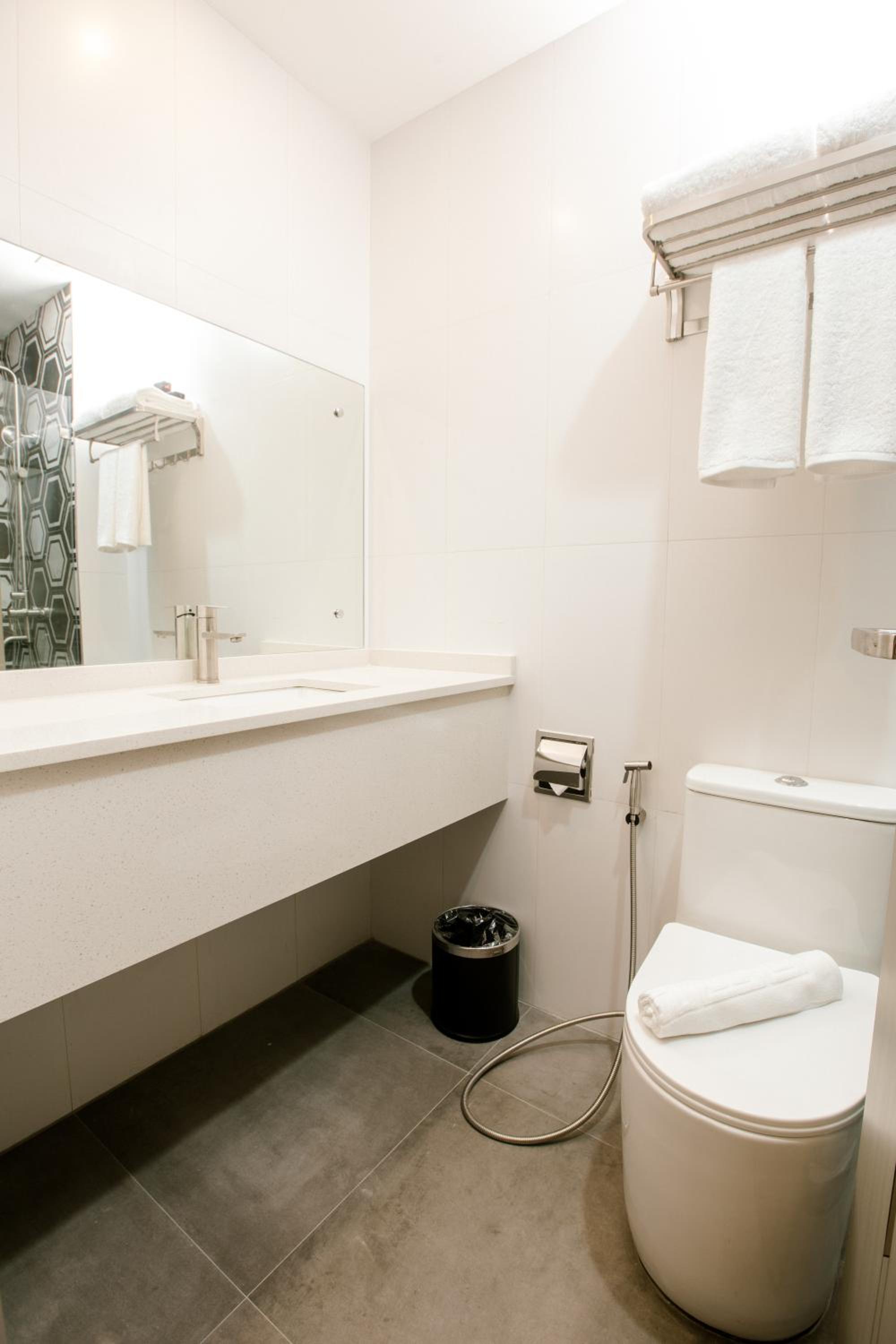 Standard Double Room - Photo 7