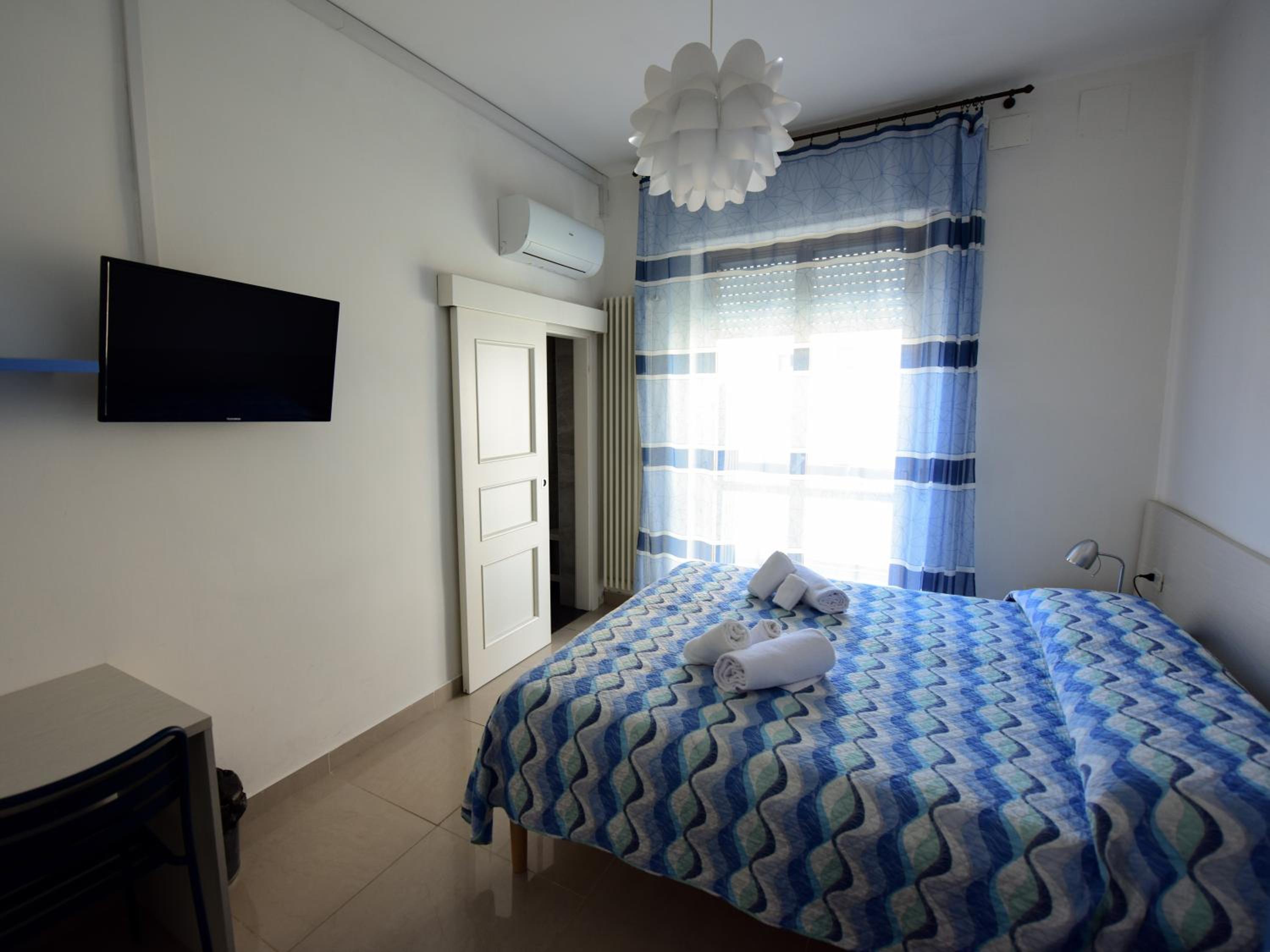 Double or Twin Room photo 1