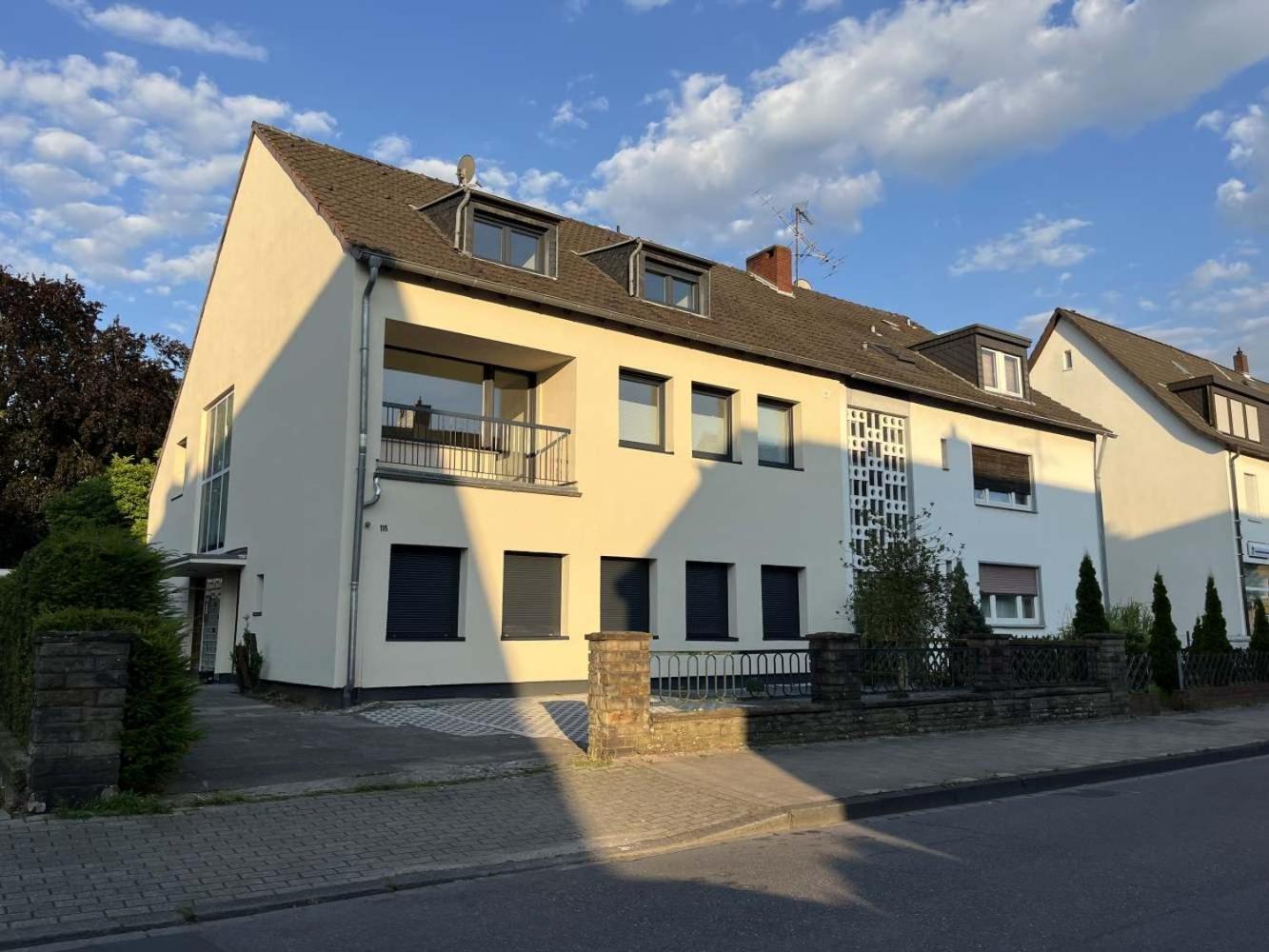 Two-Bedroom Apartment with Garden View photo 2
