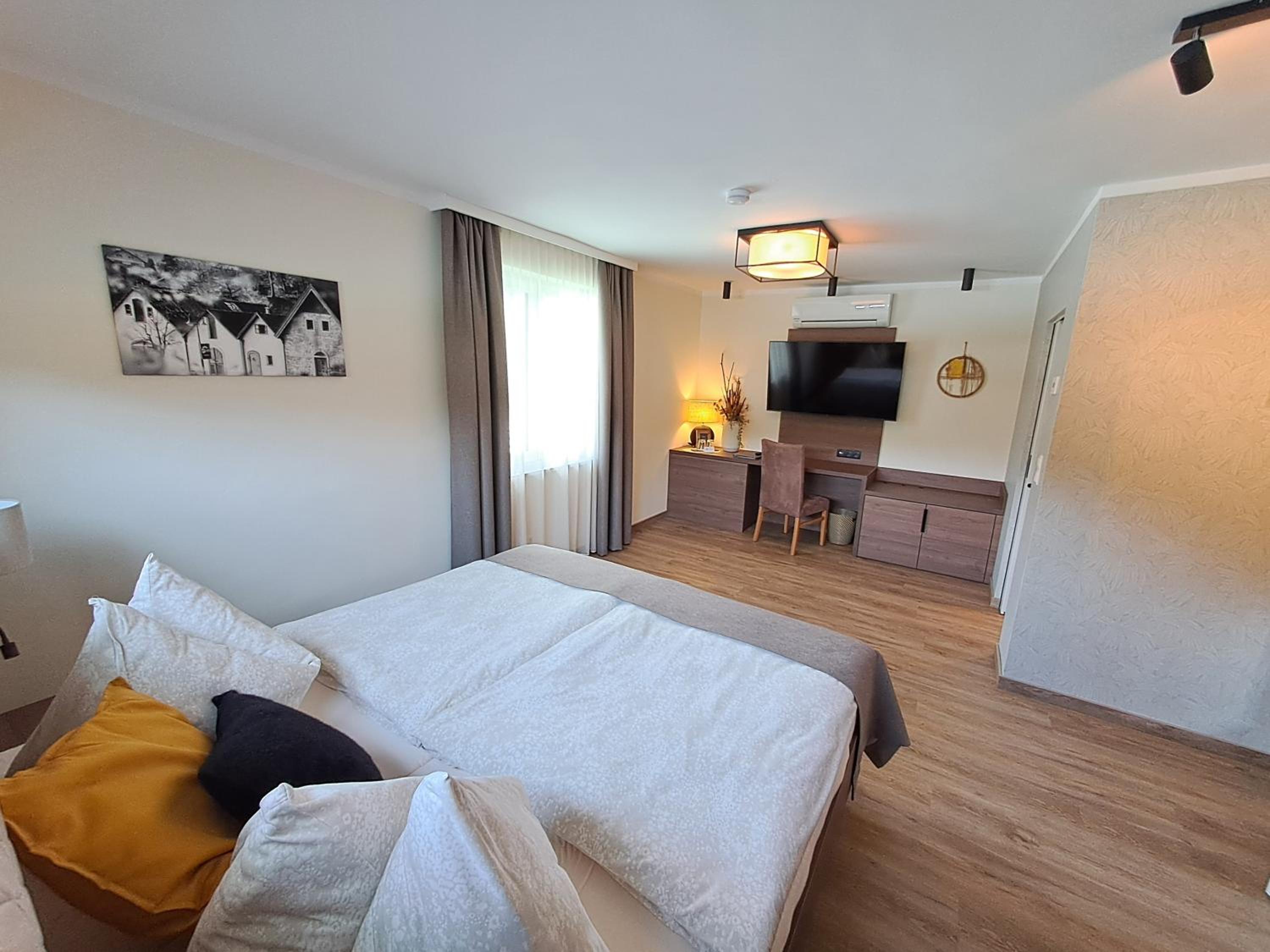 Single Room photo 1
