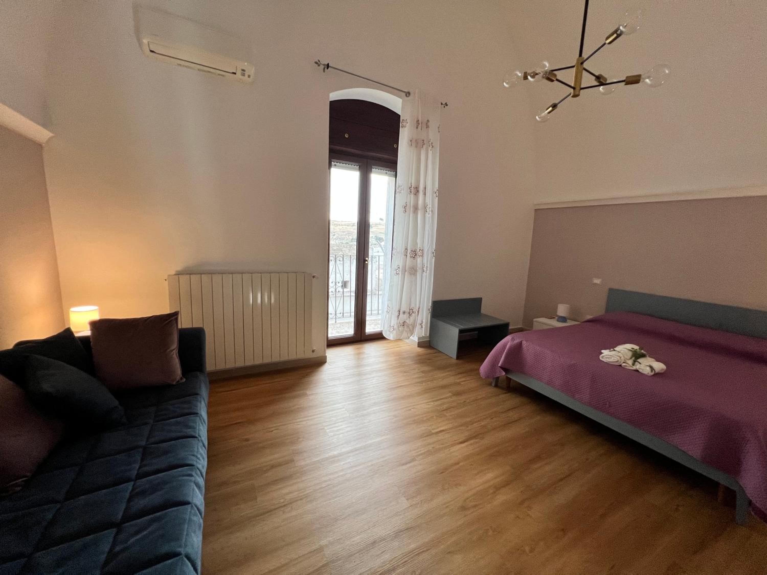 One-Bedroom House photo 2