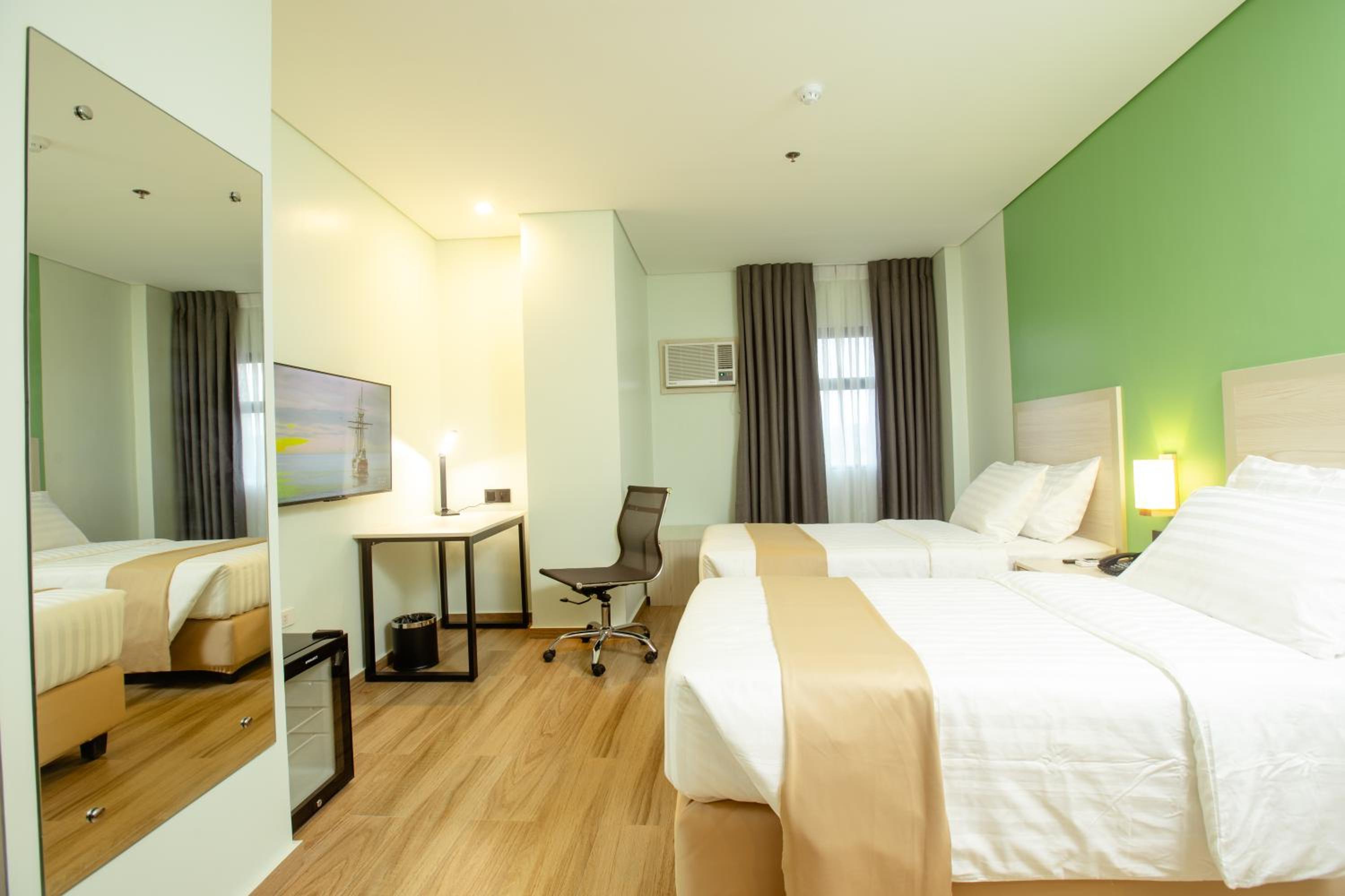 Superior Twin Room - Photo 1