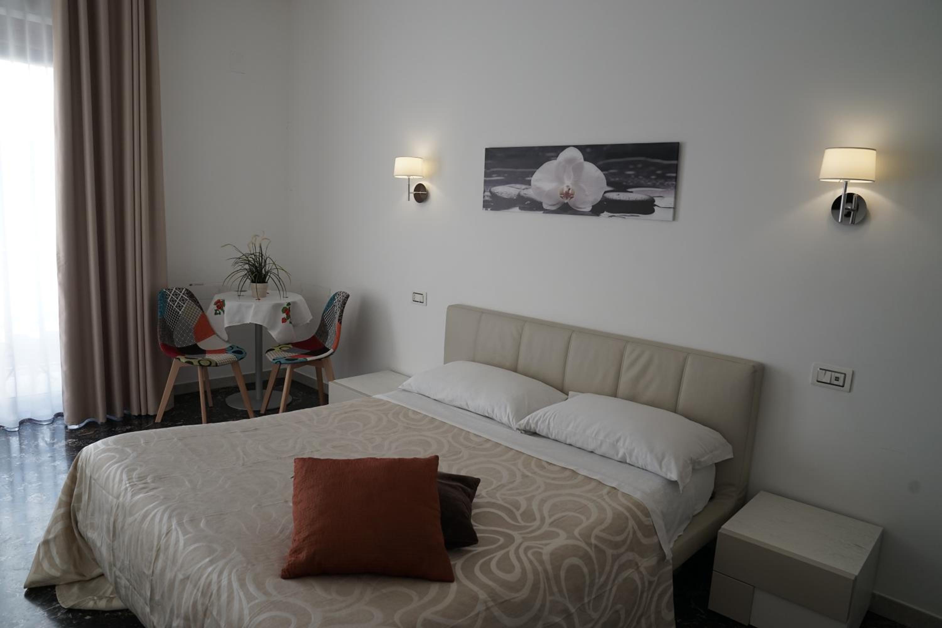 Superior Double Room - Photo 11