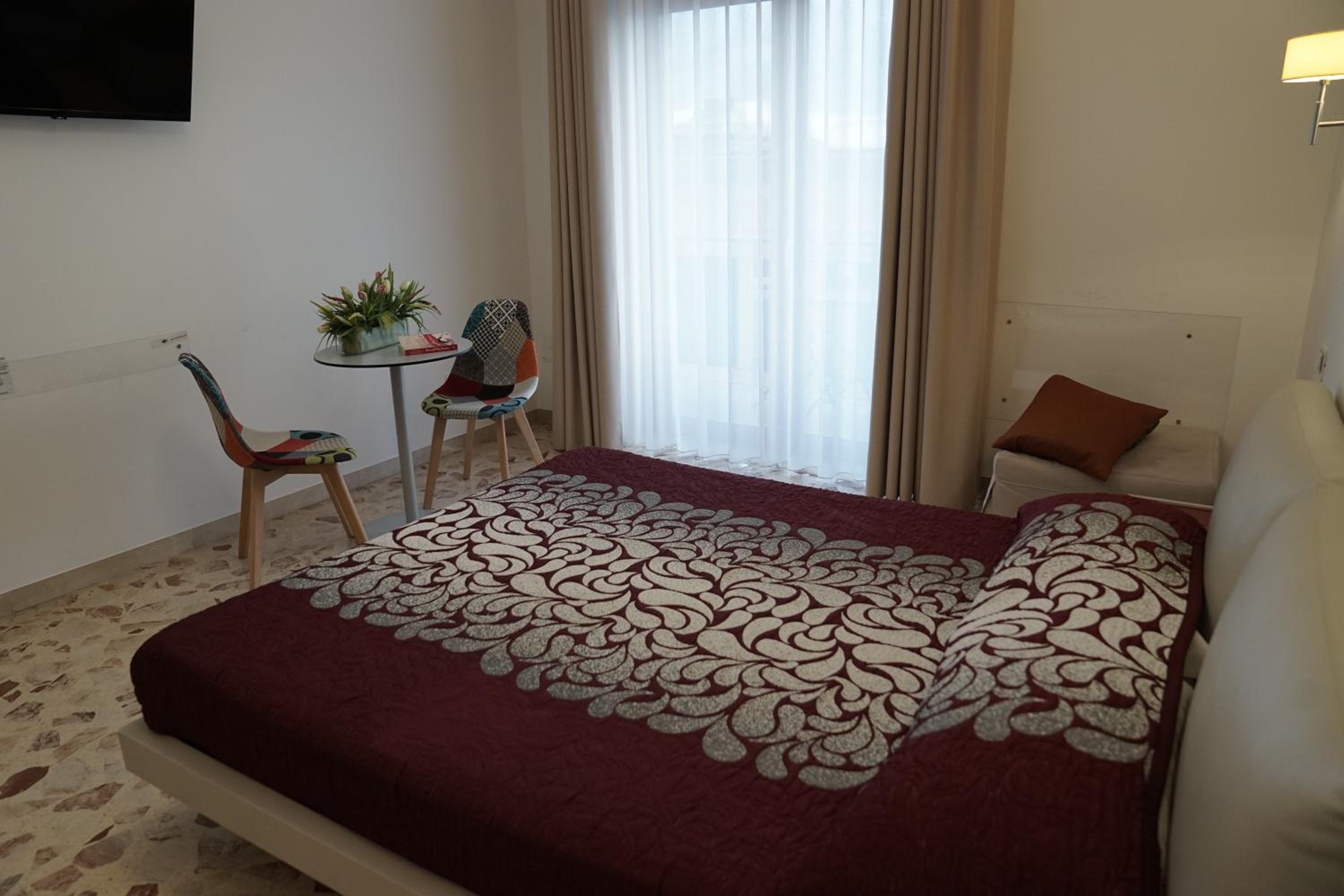 Superior Double Room - Photo 13