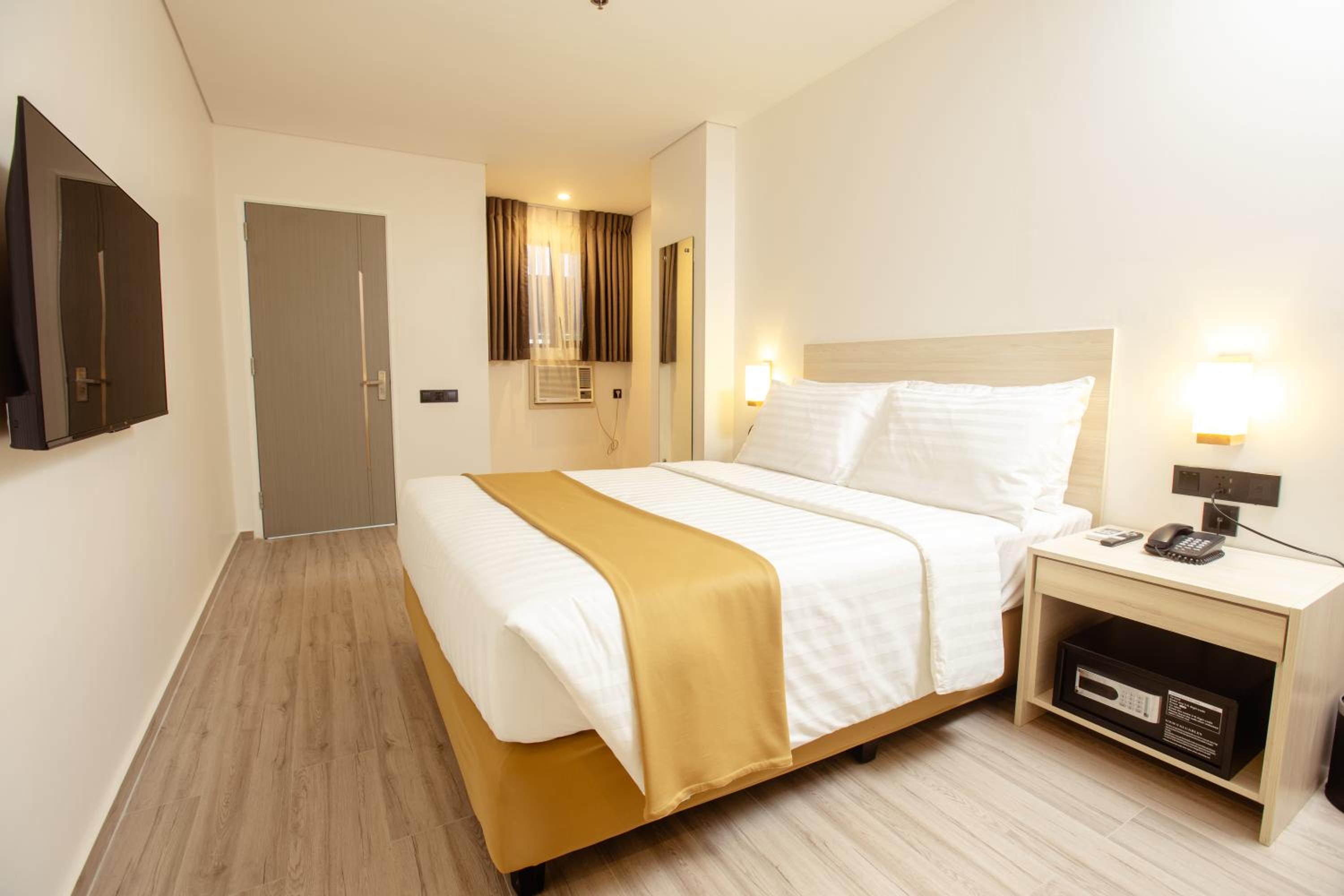 Superior Queen Room photo 1