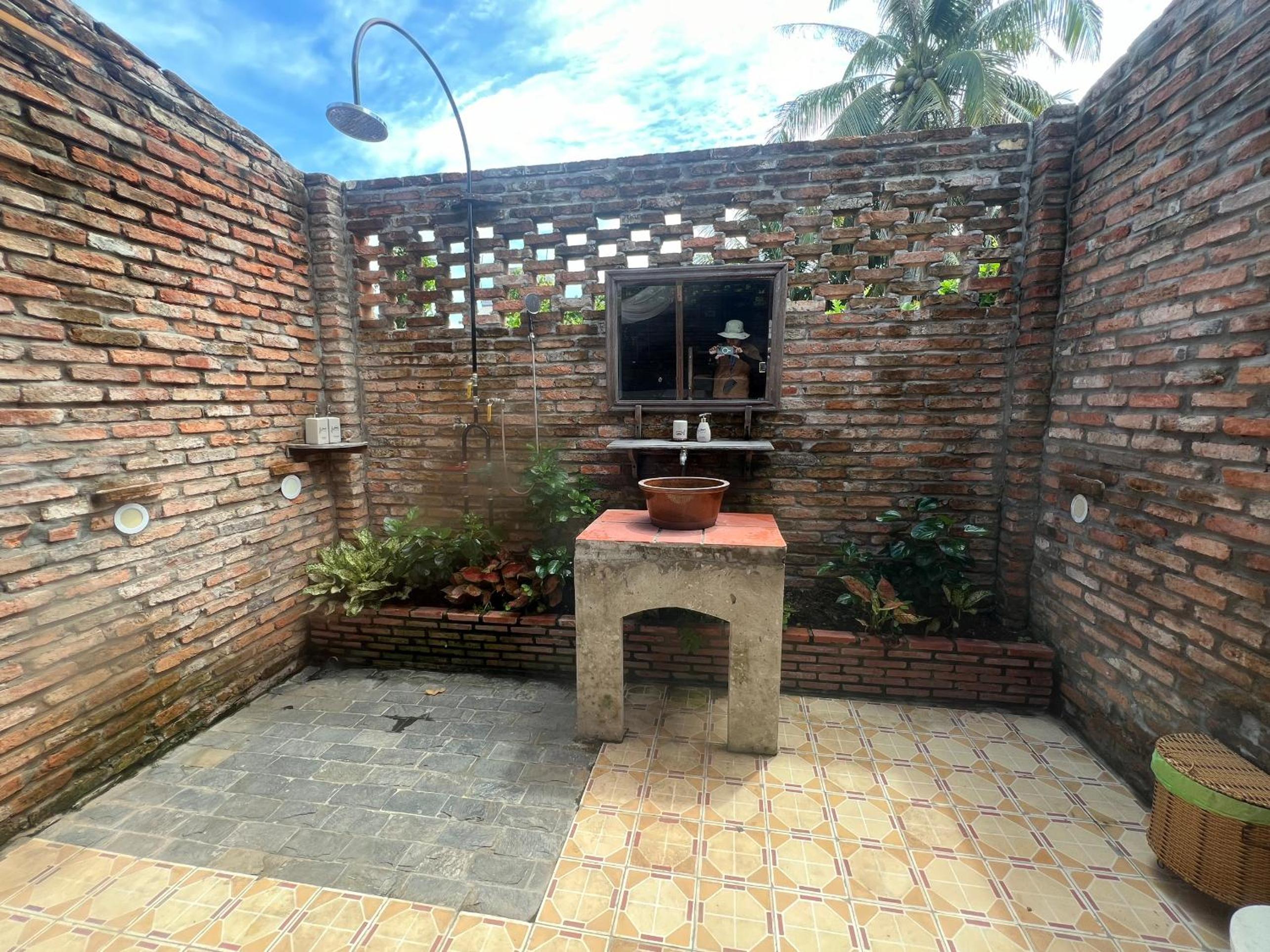 Double or Twin Room with Garden View photo 3