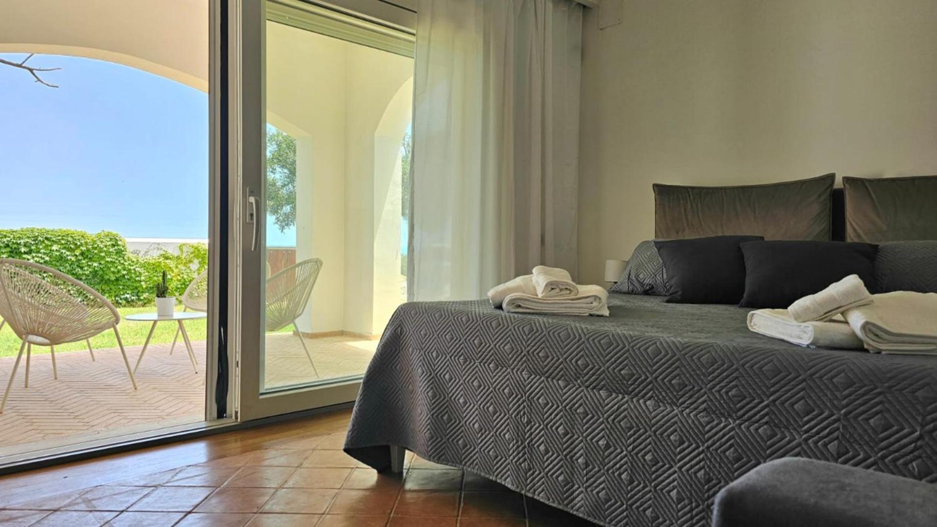 King Suite with Sea View