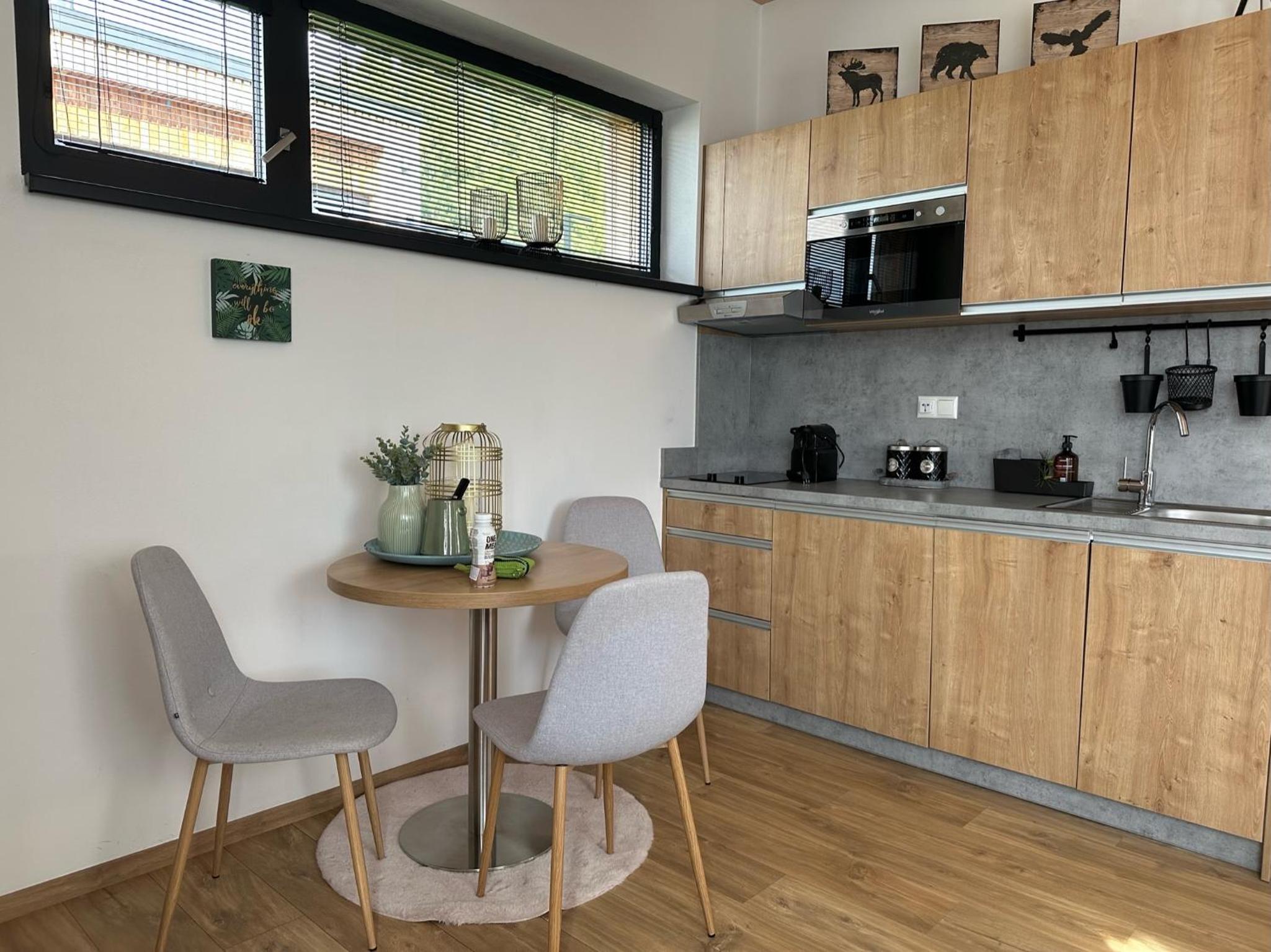 One-Bedroom Apartment - Photo 9