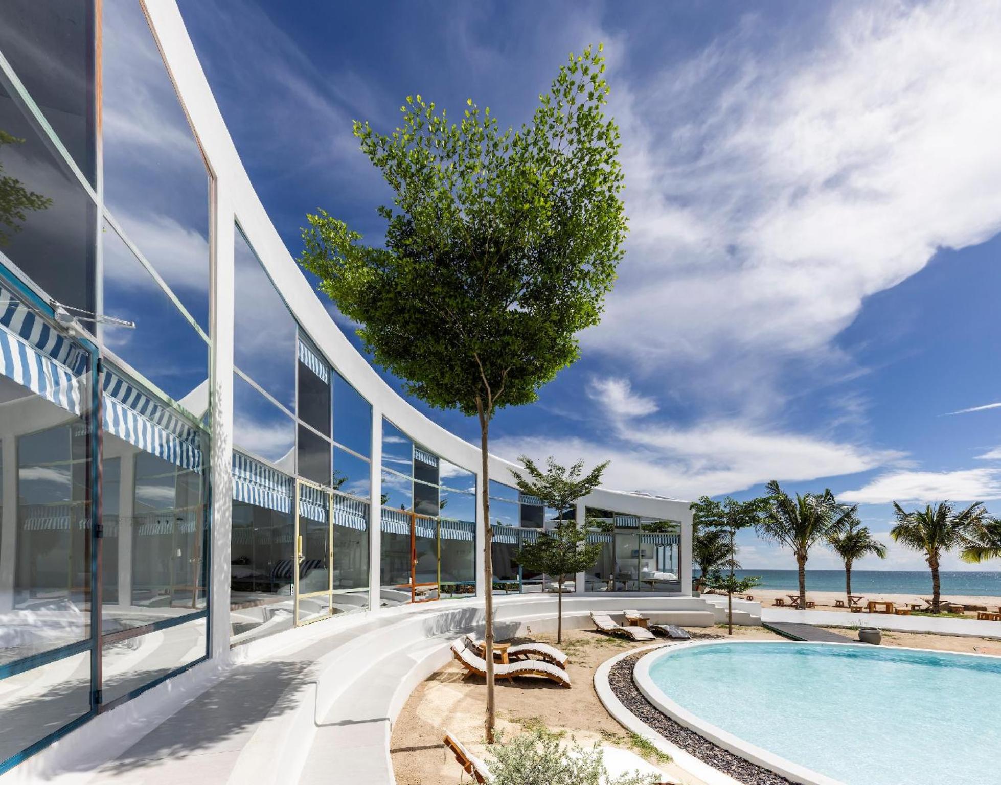 Triple Room with View