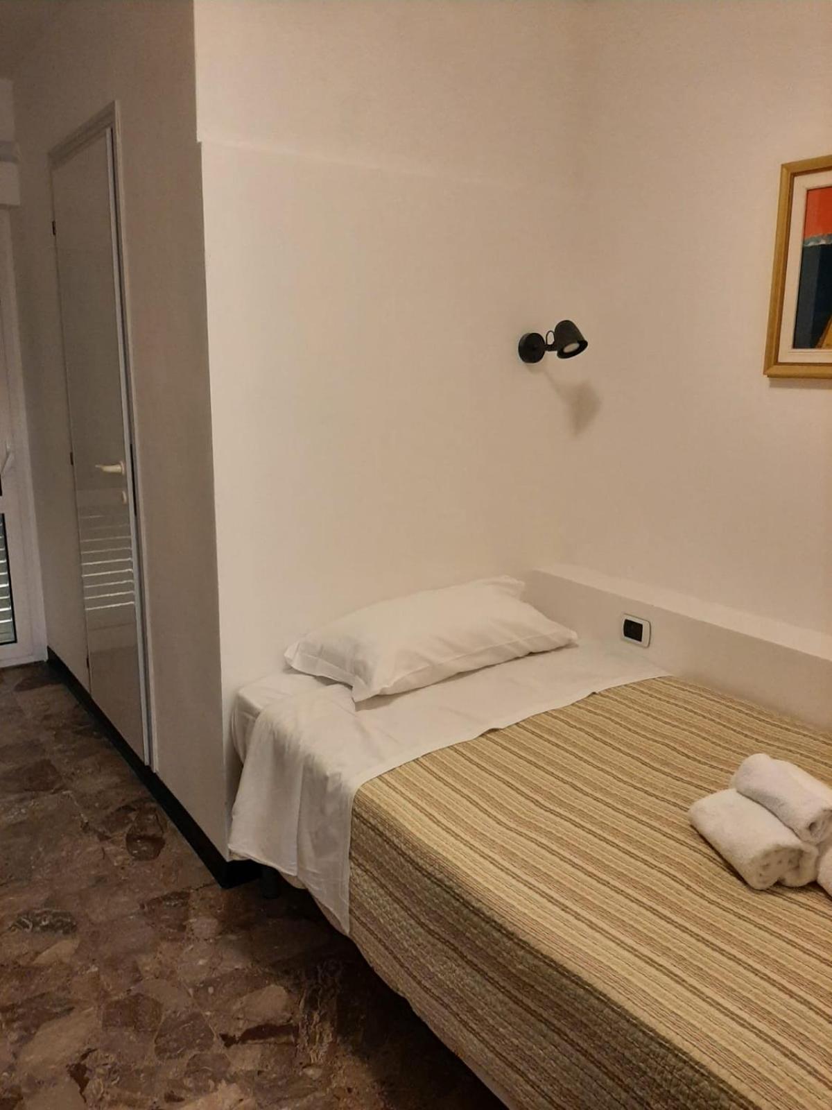 Deluxe Single Room with Balcony