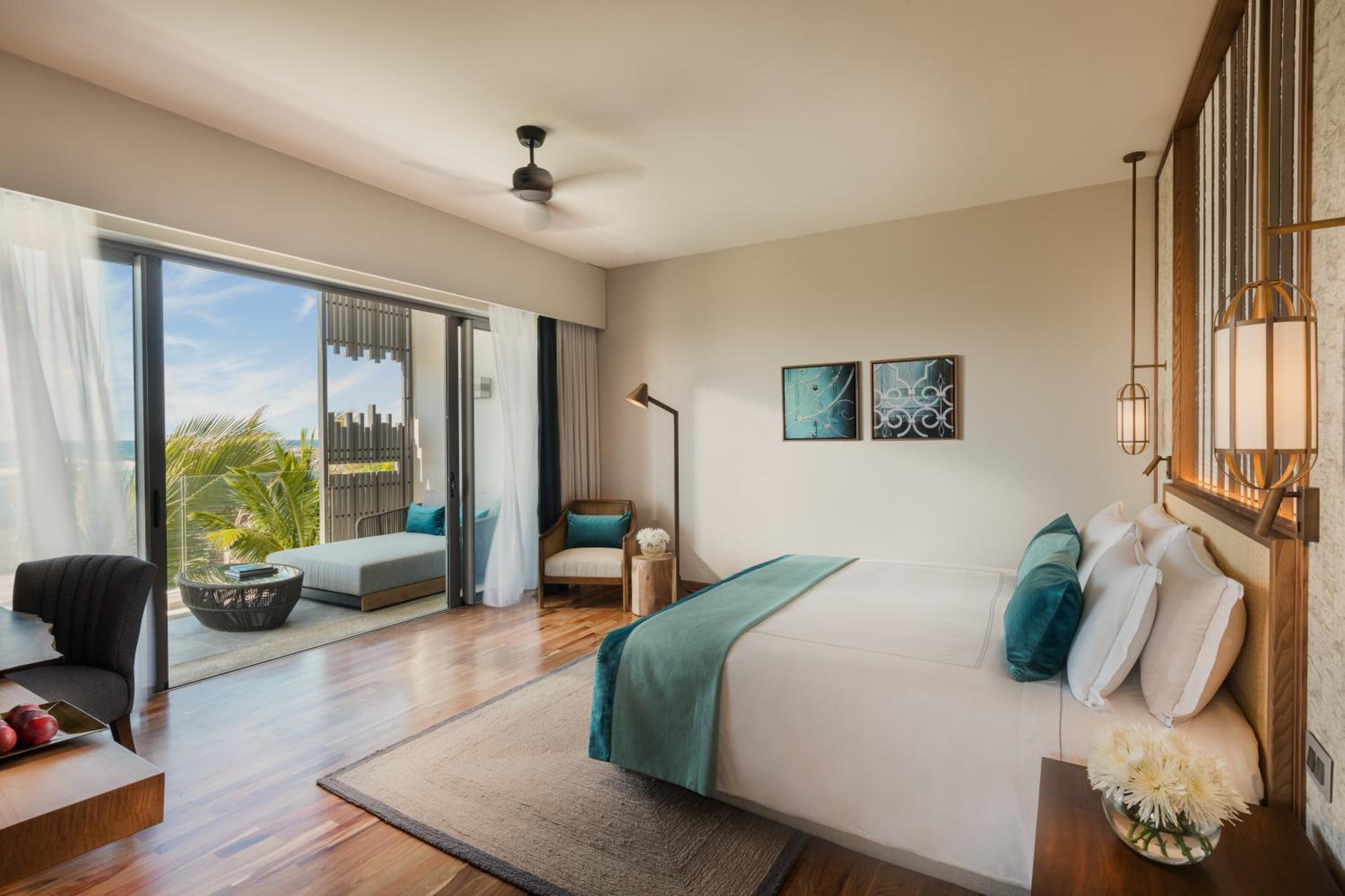 Ocean View Suite - Photo 8