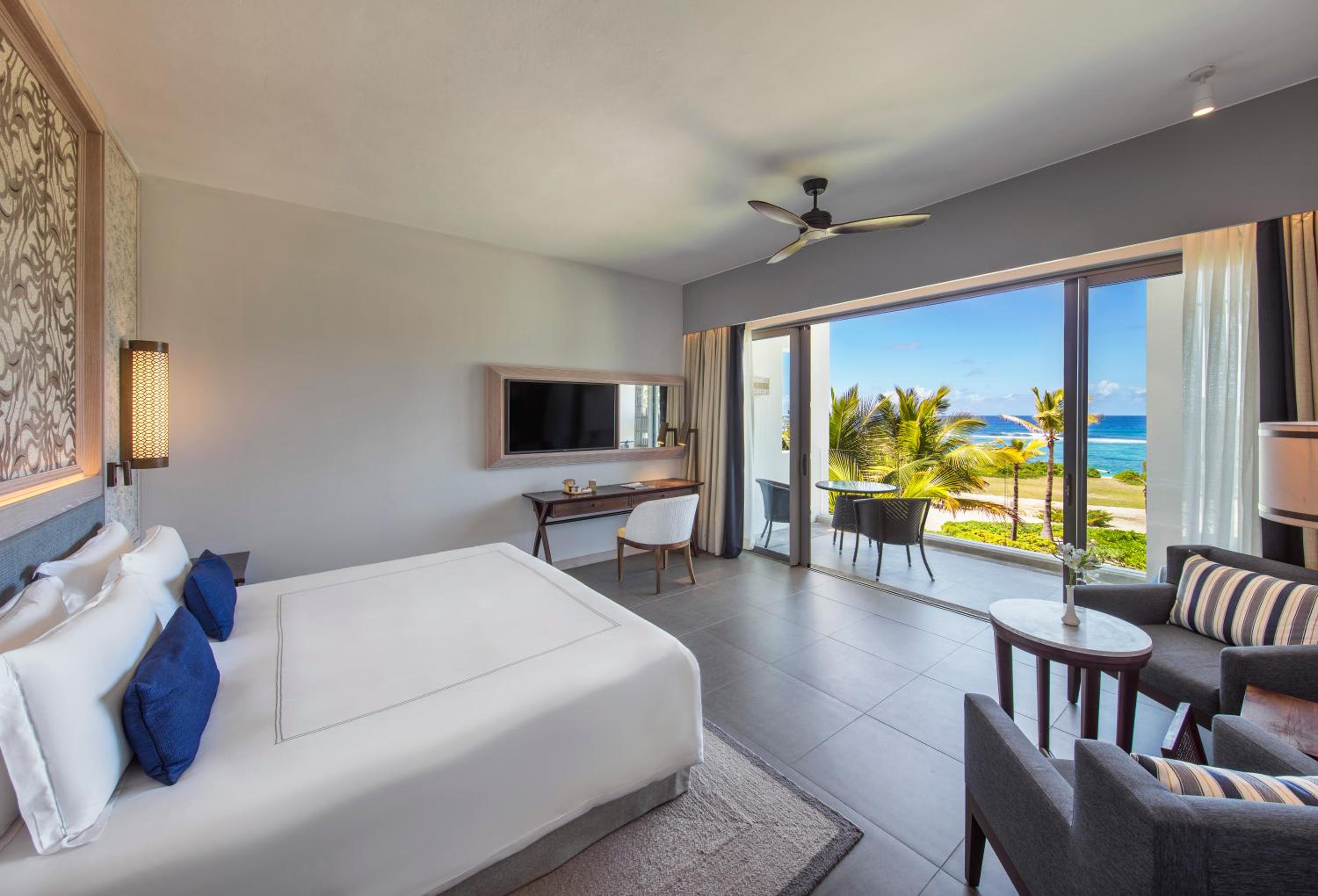 Deluxe Ocean View Room - Photo 1