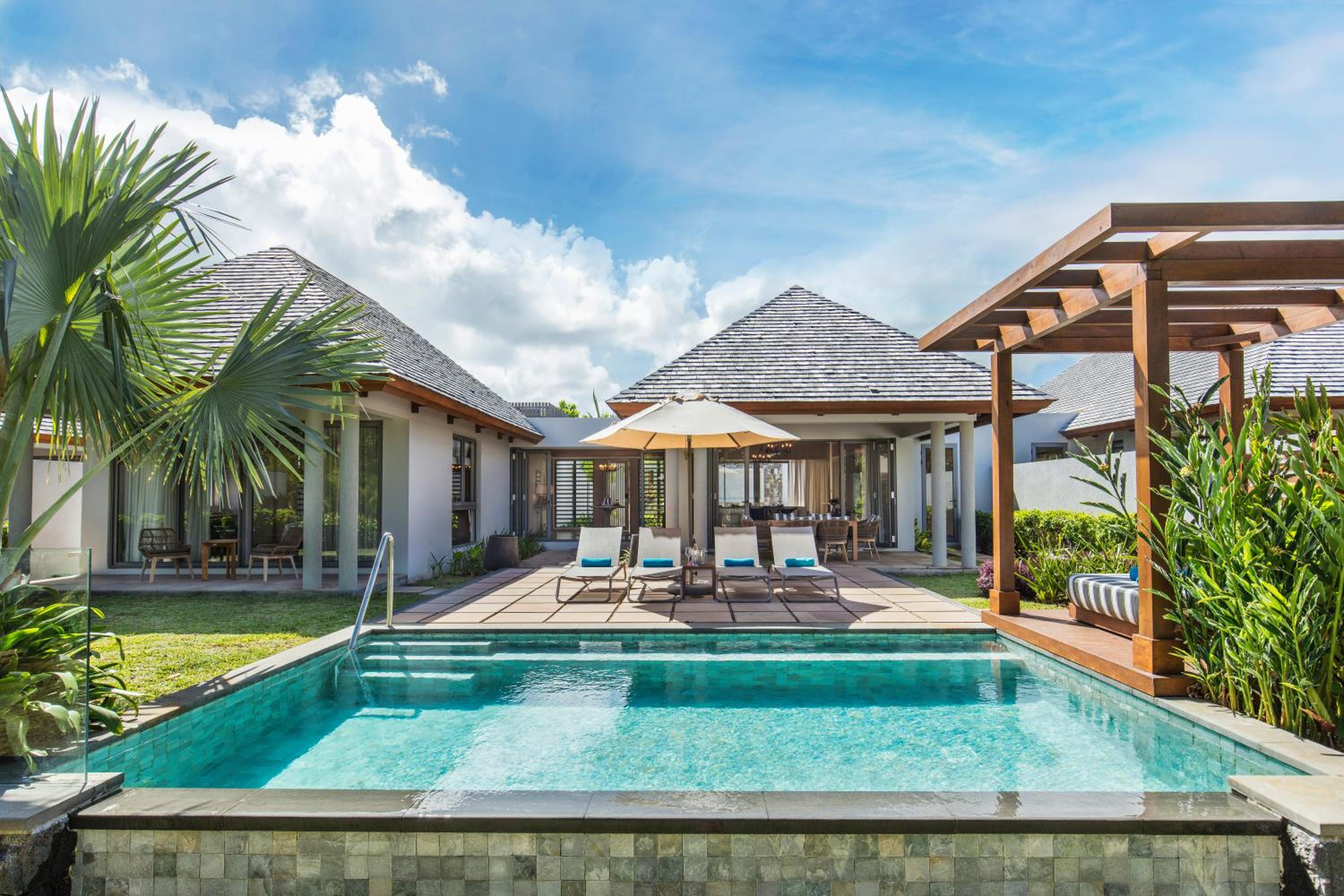 Two-Bedroom Pool Villa - Photo 12