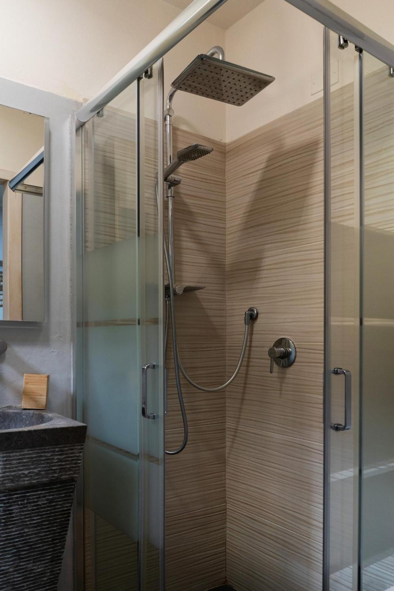 One-Bedroom Apartment - Photo 16