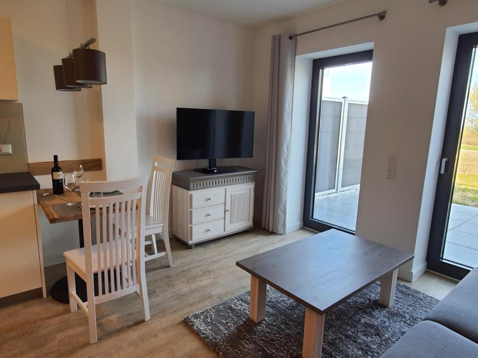 Apartment With Terrace photo 2