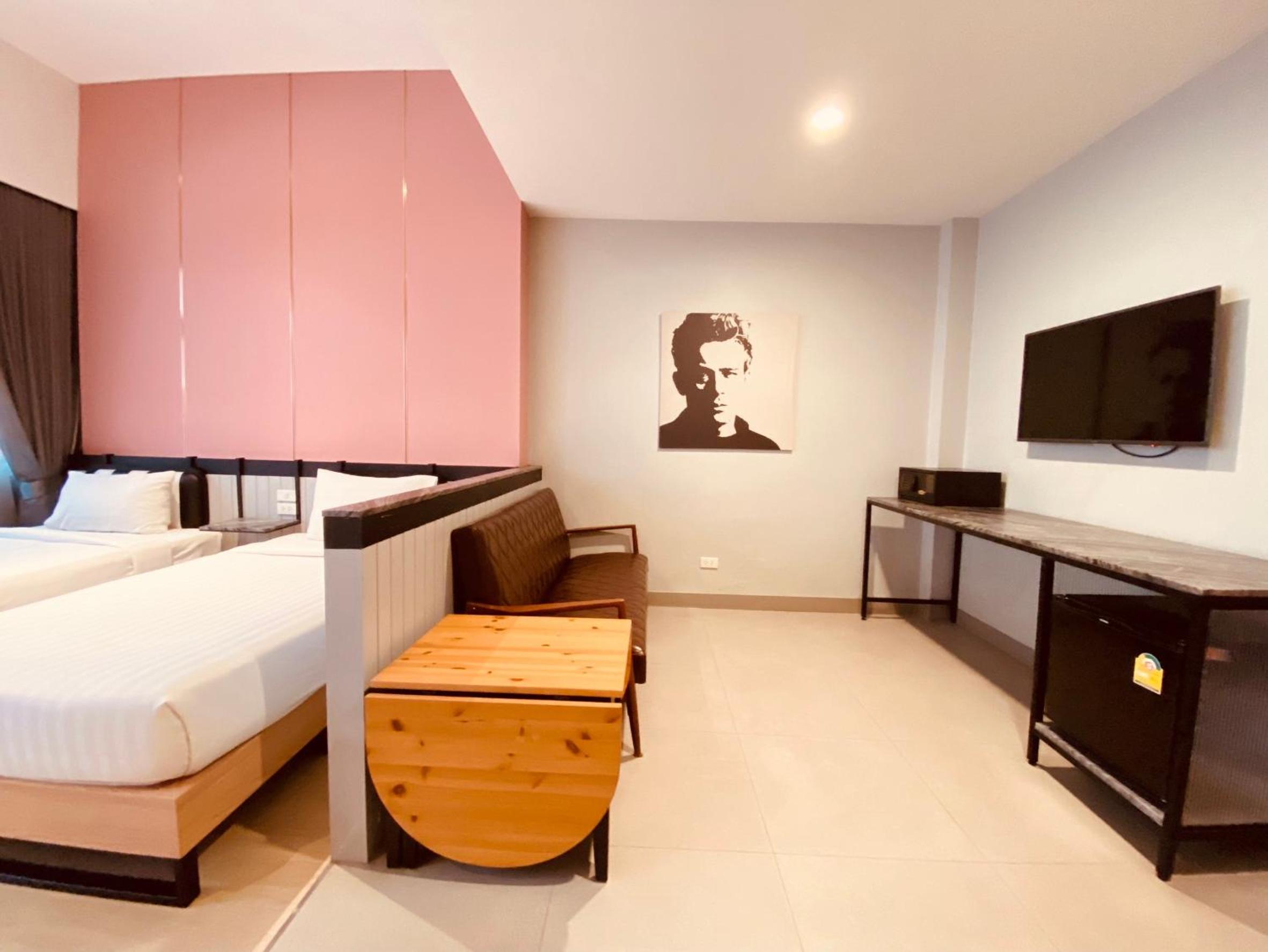 Deluxe Triple Room photo 3