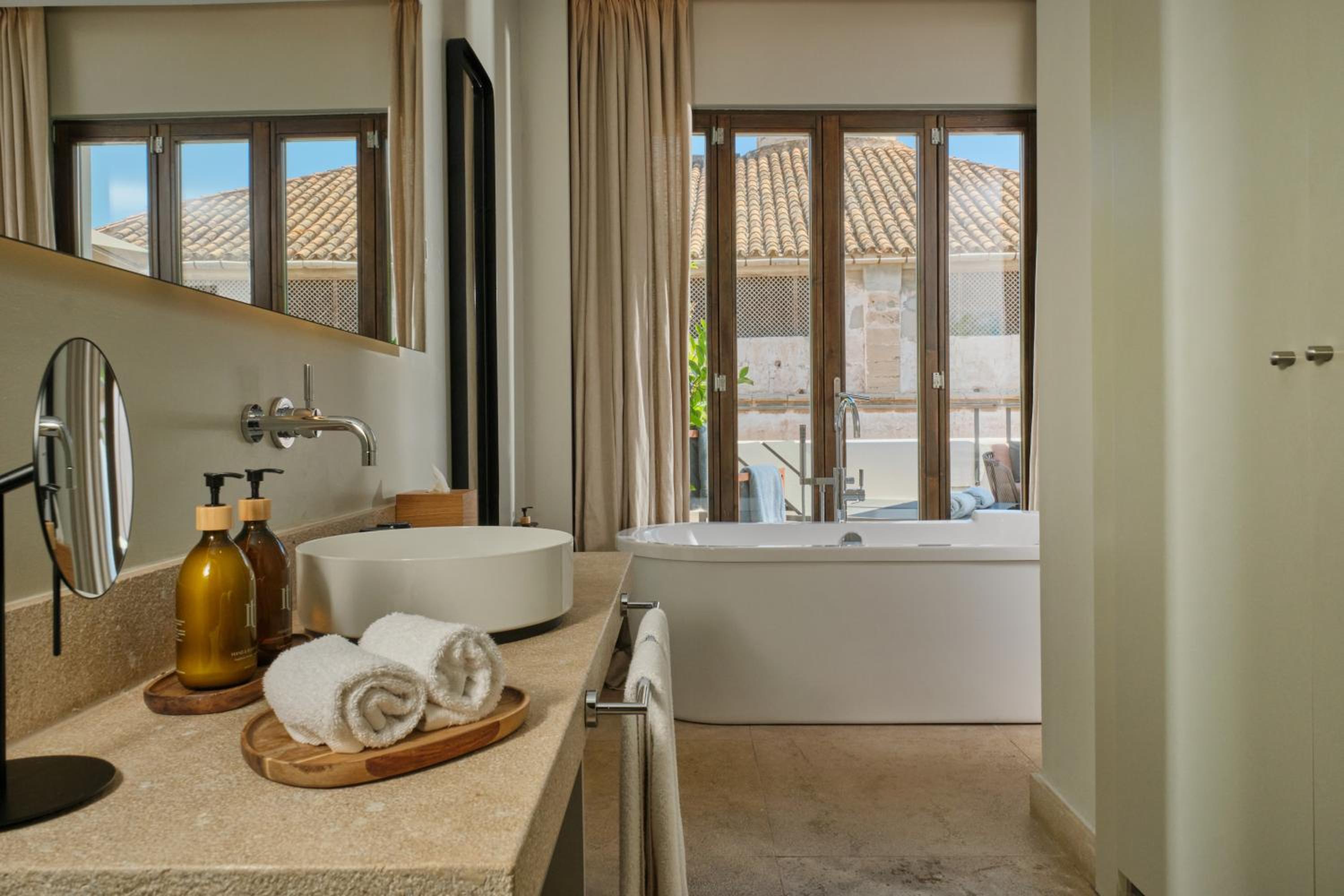 Suite Junior con Terraza Suite Junior con Terraza