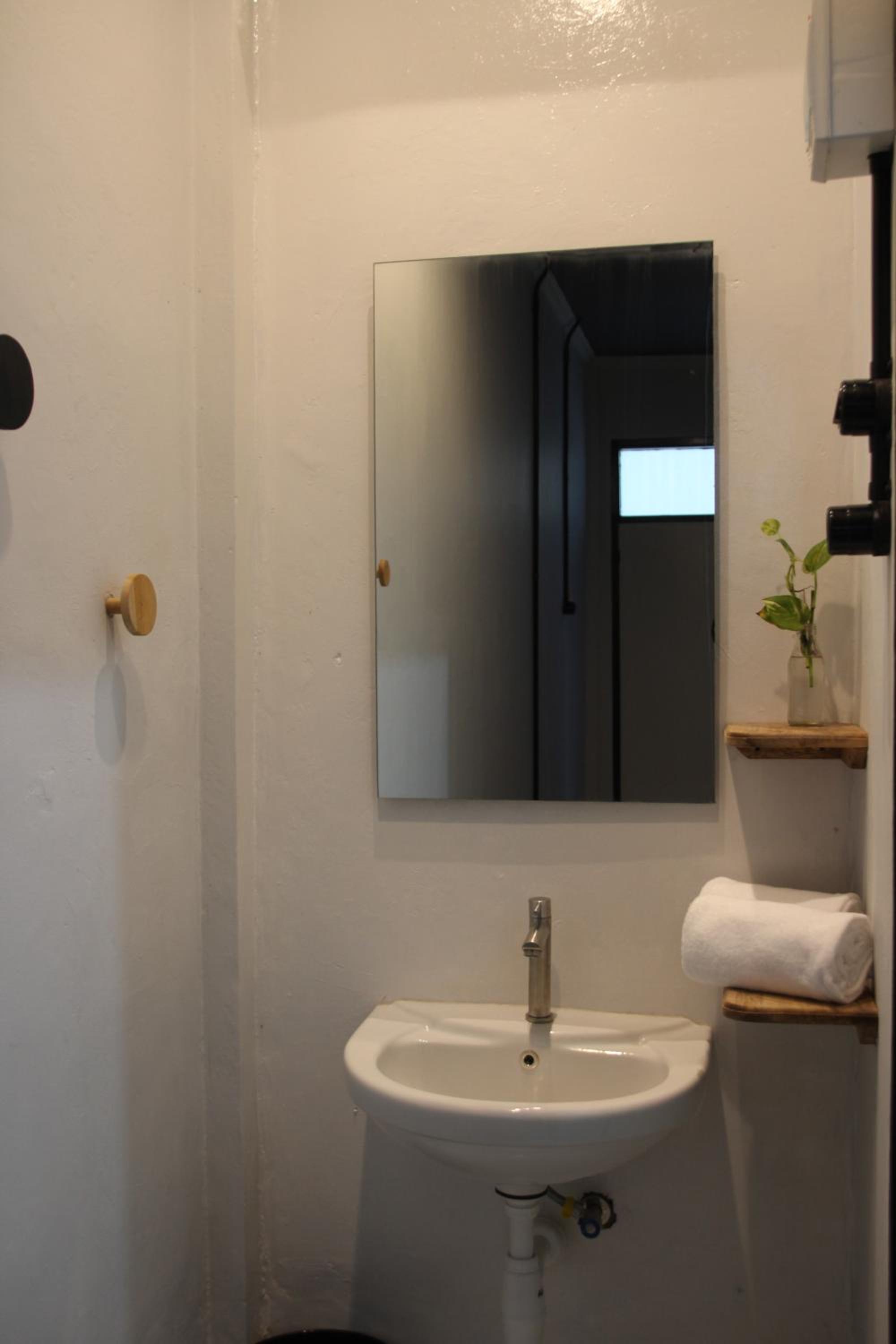 Family Room With Private Bathroom photo 3