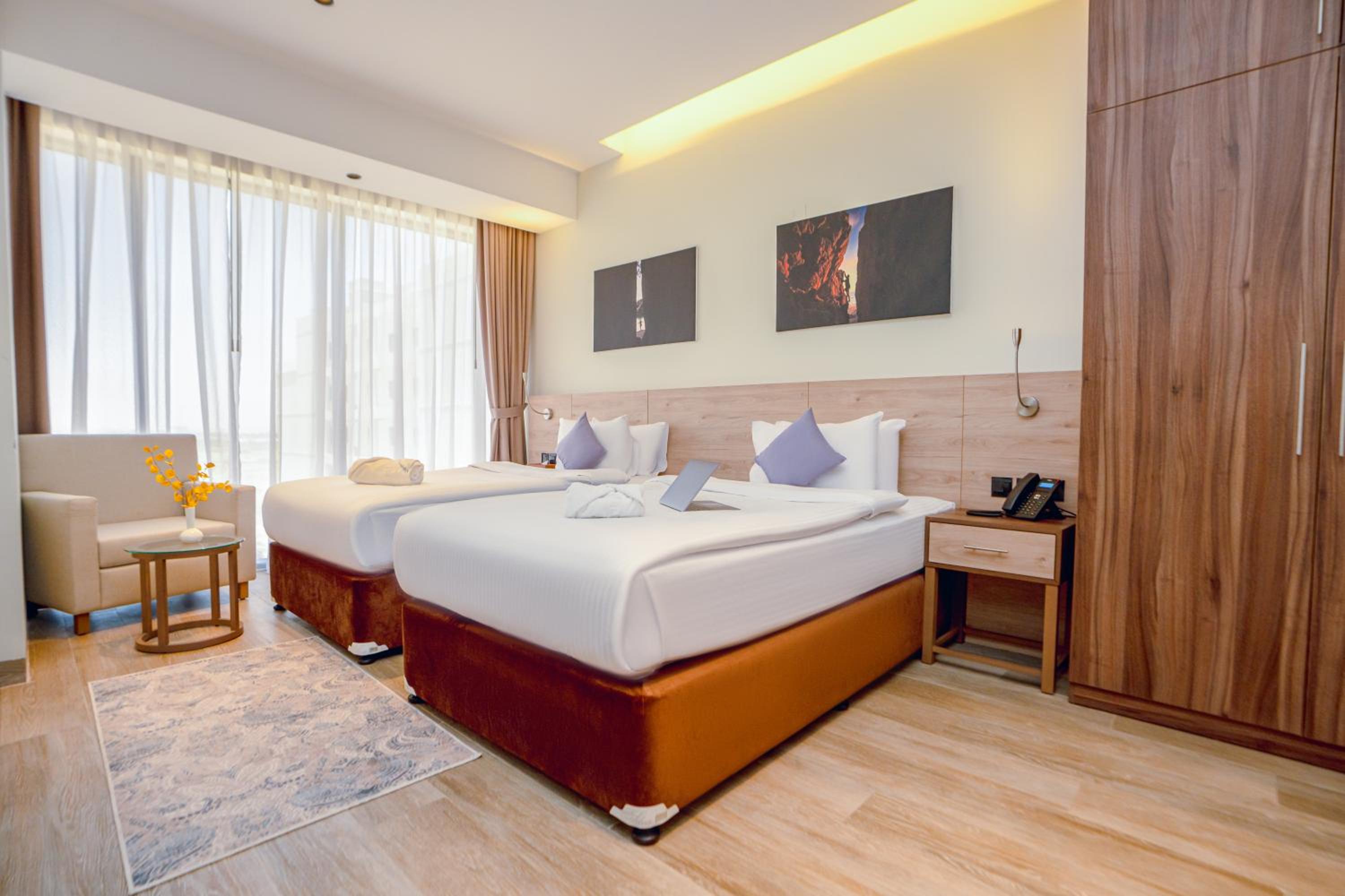 Standard Twin Room