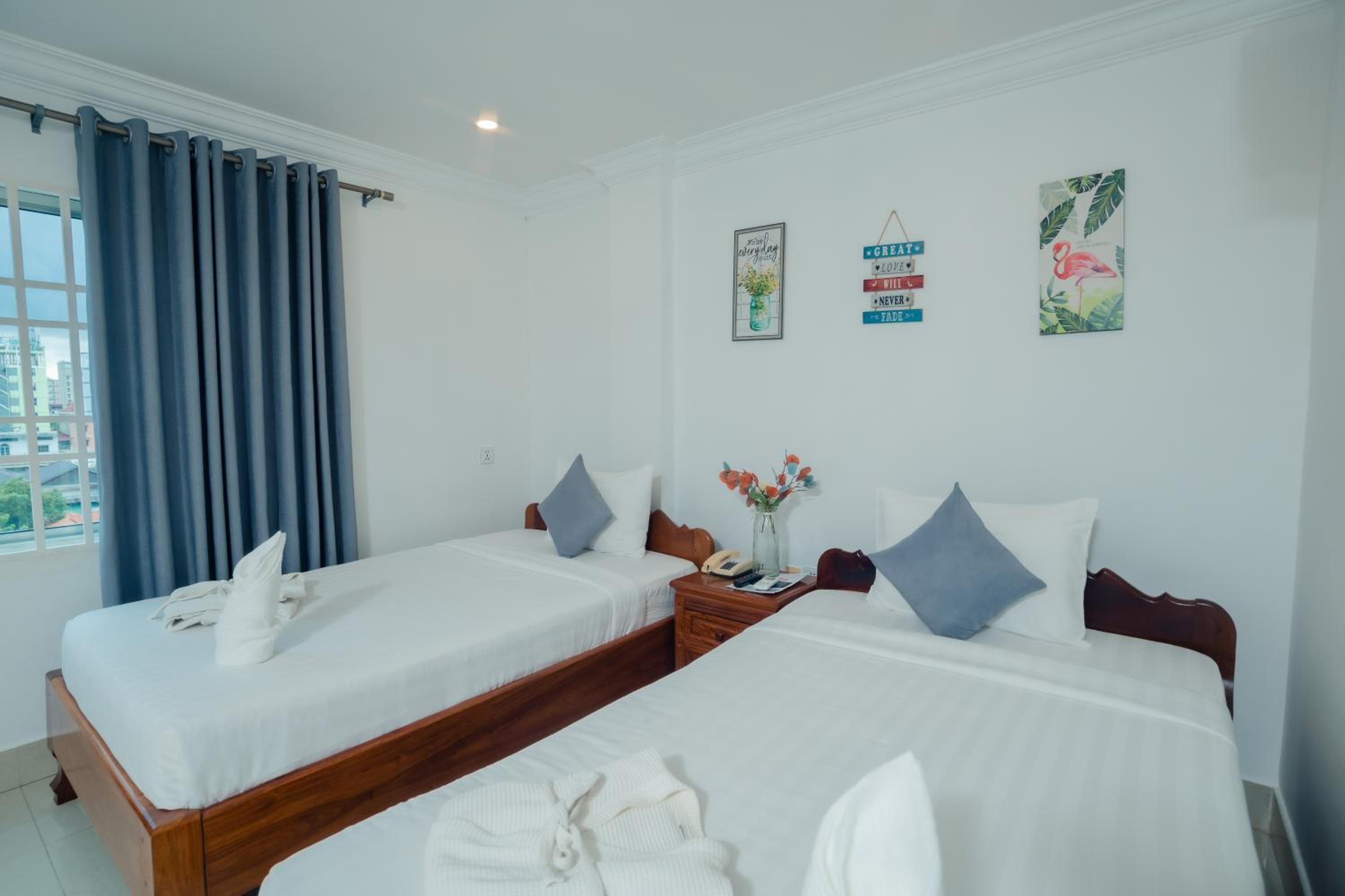 Superior Twin Room - Photo 10