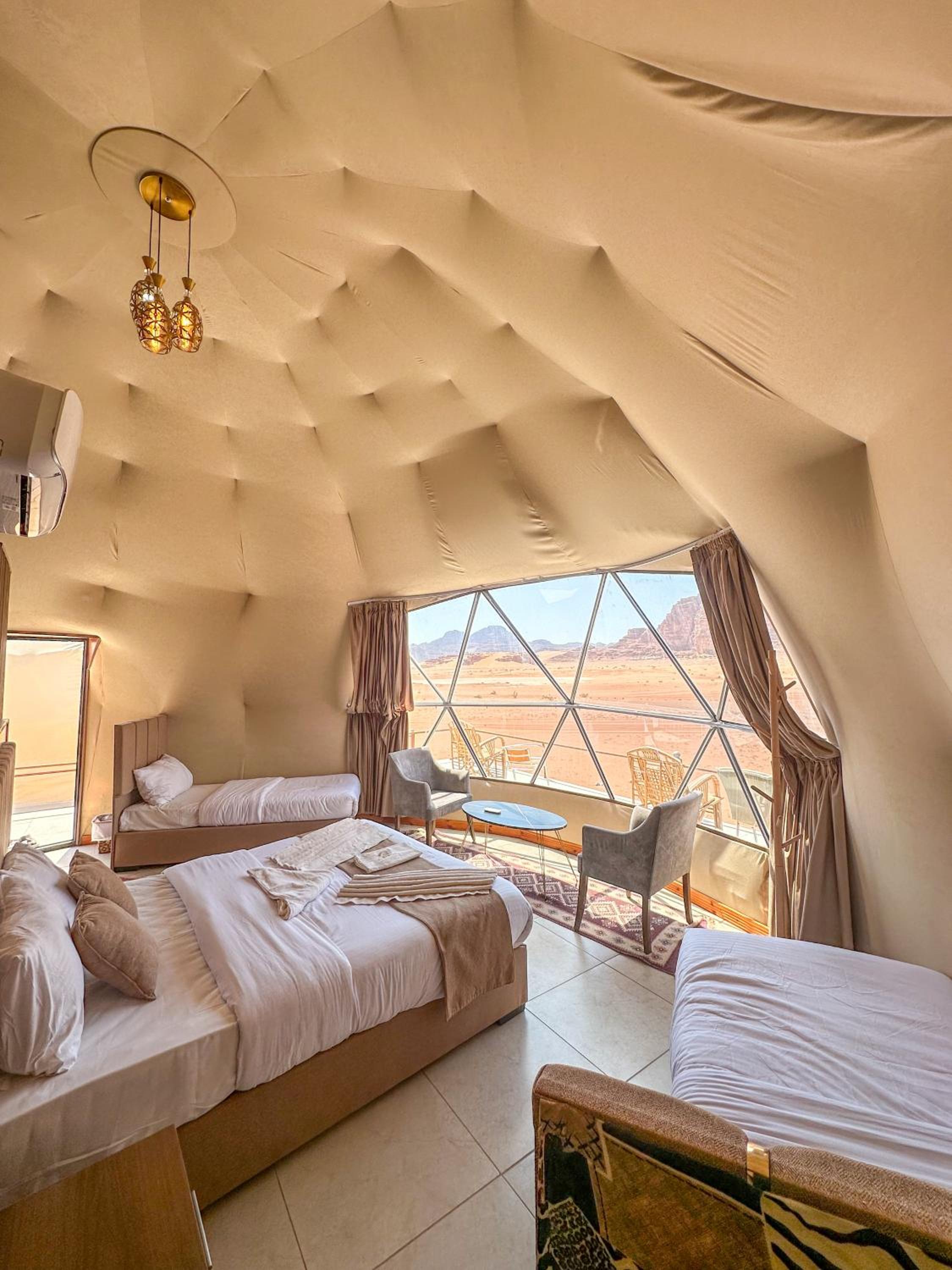 Quadruple Room with Mountain View