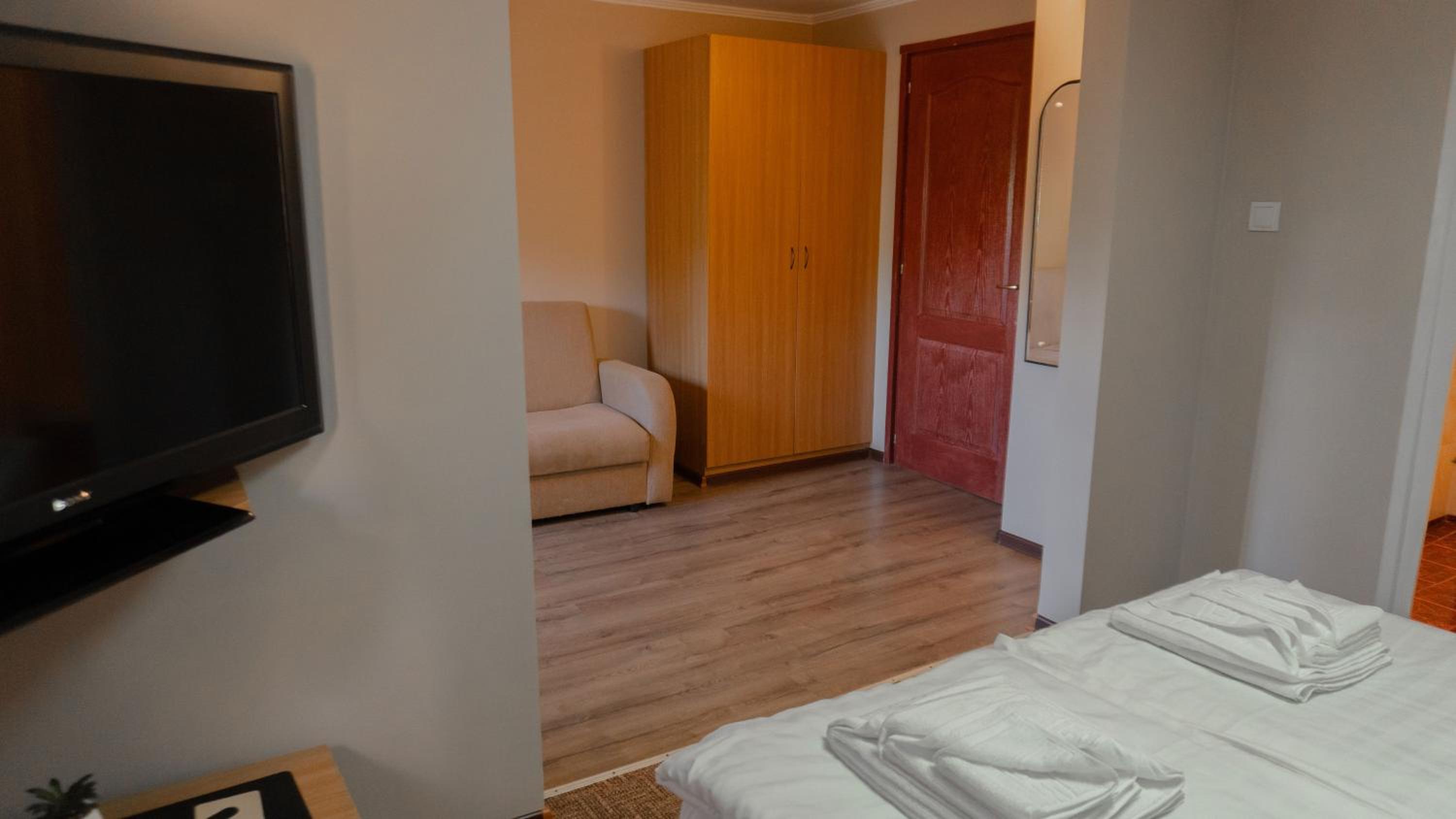 Suite photo 1