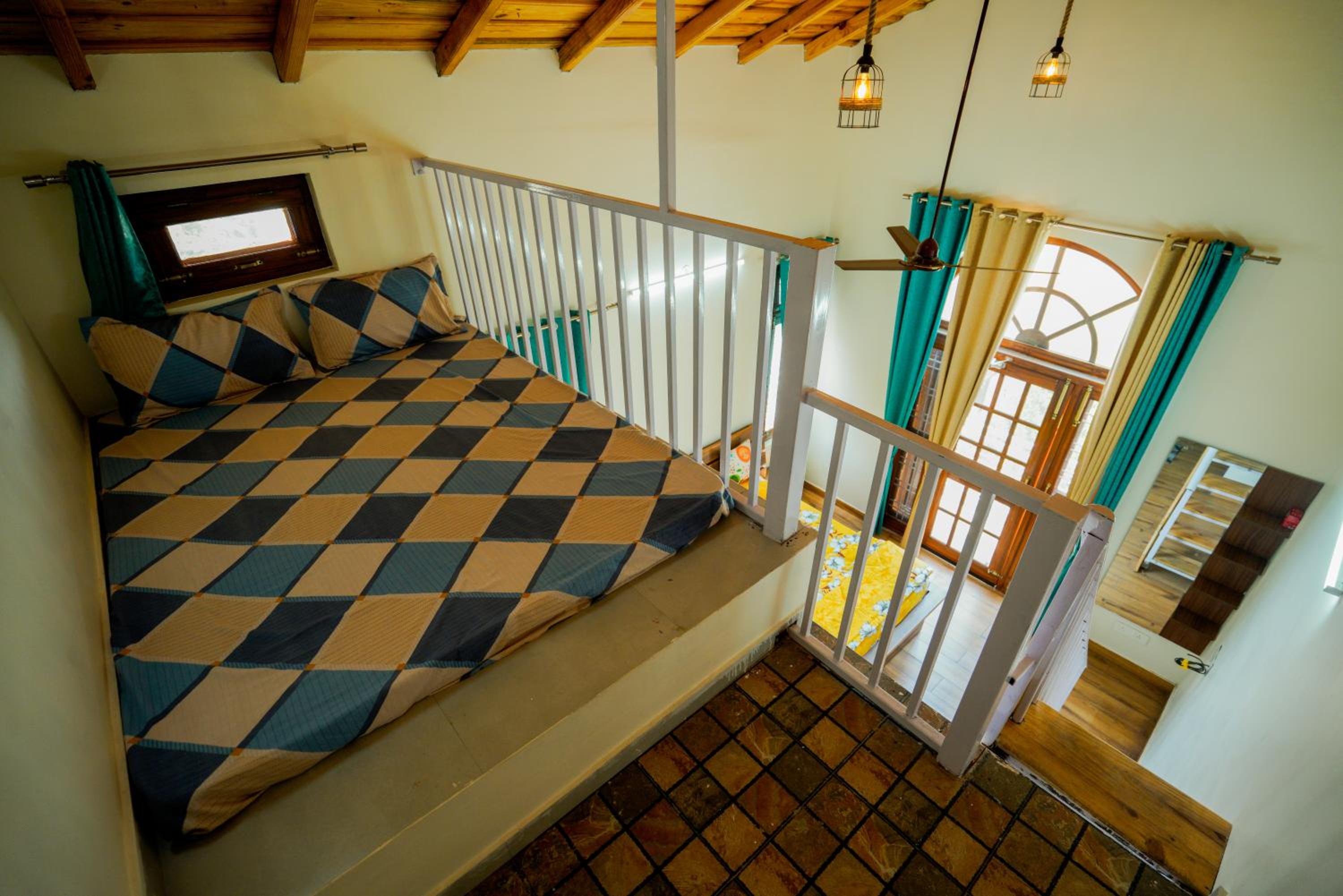 Apartment with View and Balcony photo 3
