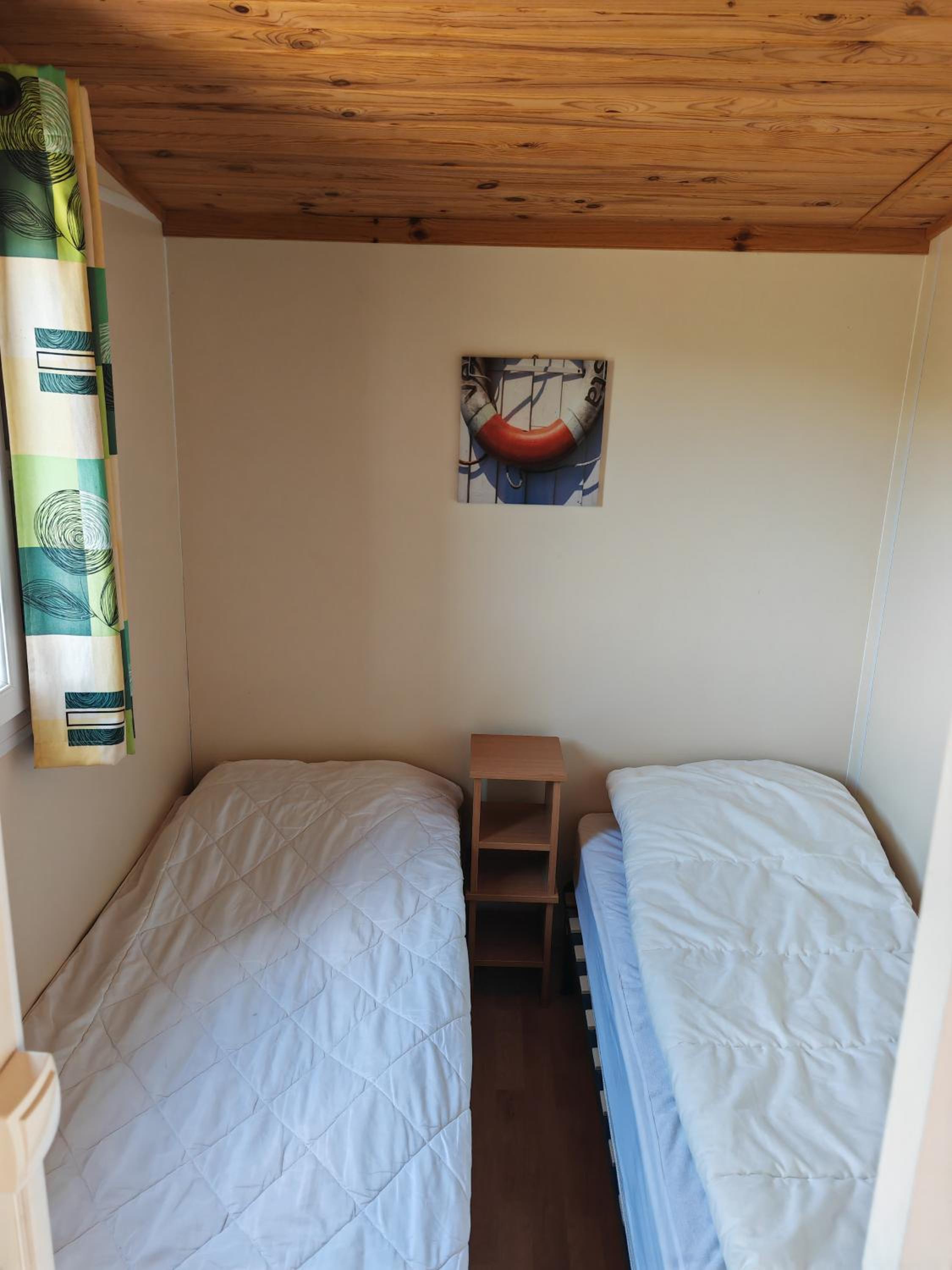 Mobile Home photo 2