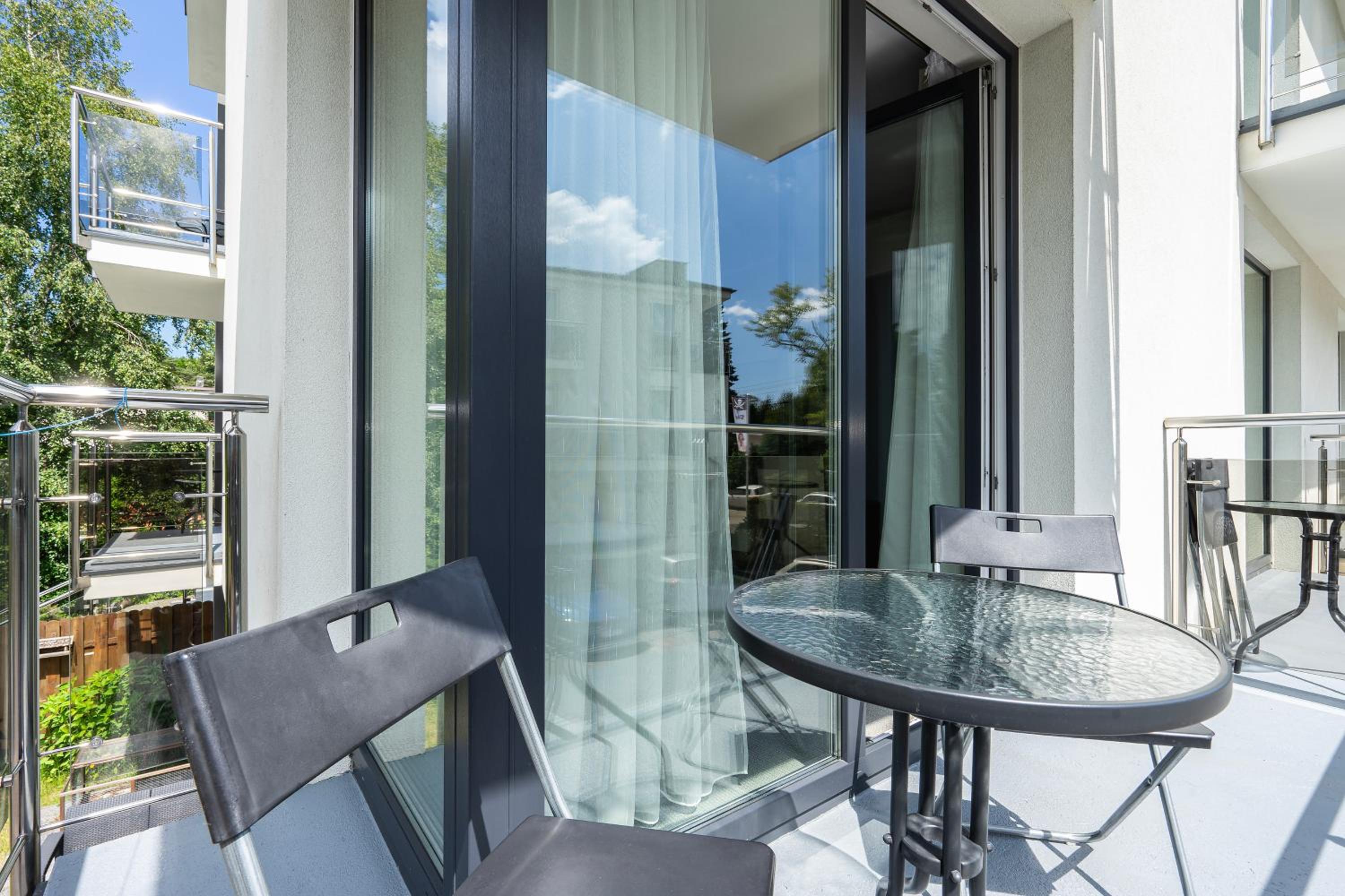 Triple Room with Balcony - Photo 12