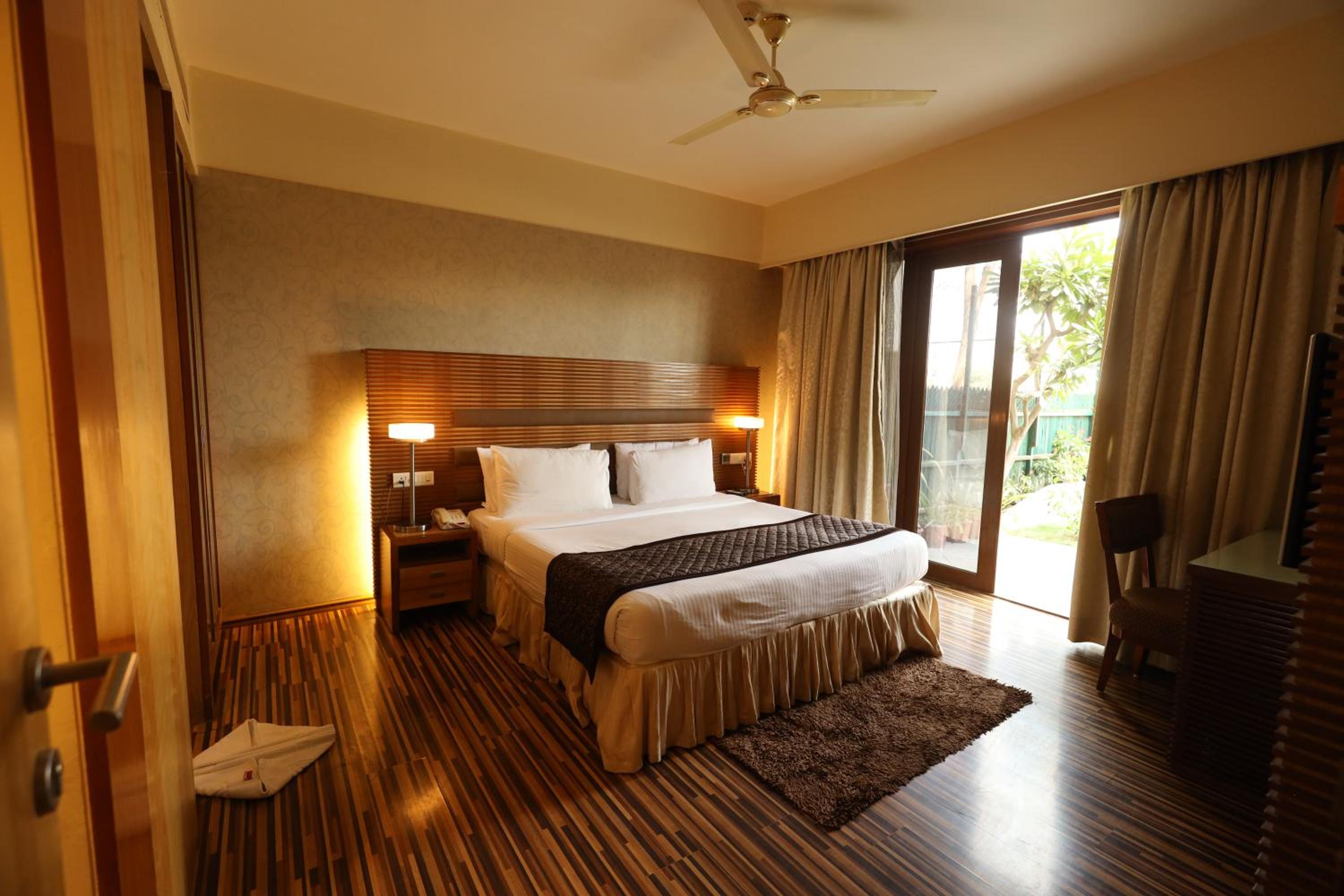 Quadruple Room with Garden View – Complimentary Shuttle Pickup and Drop to Sai Baba Temple (Gate 2)