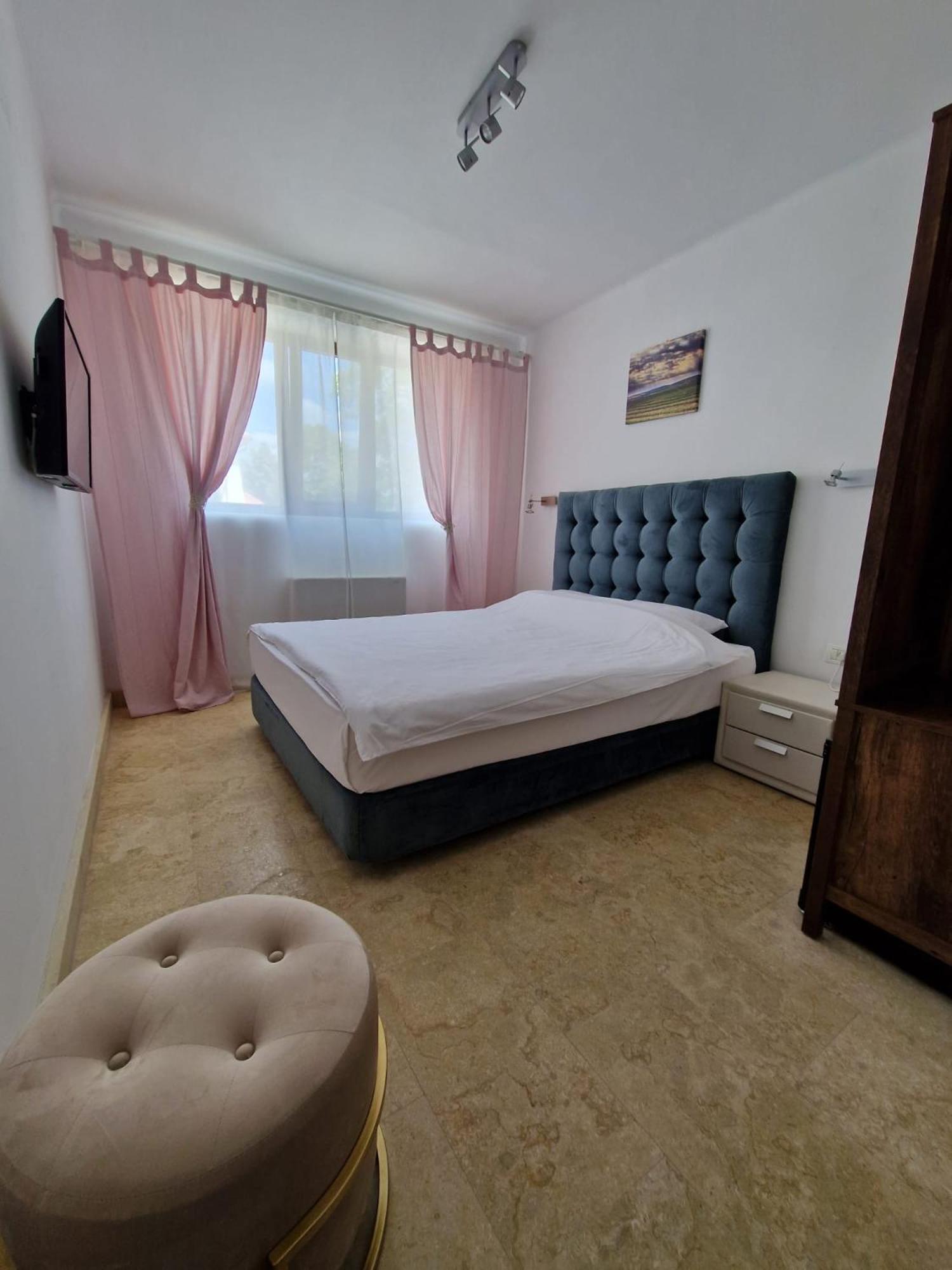 Economy Double Room photo 1