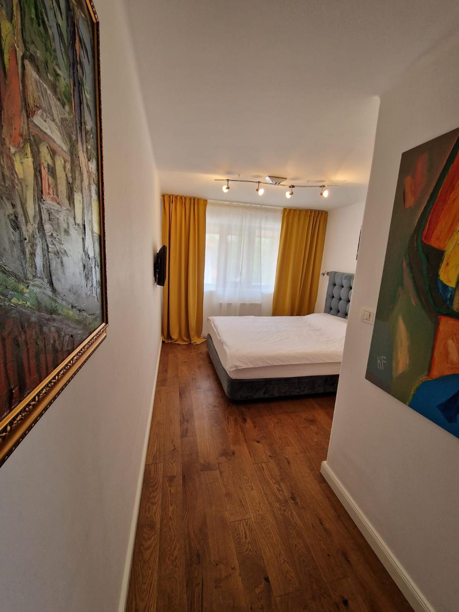 Economy Double Room photo 2