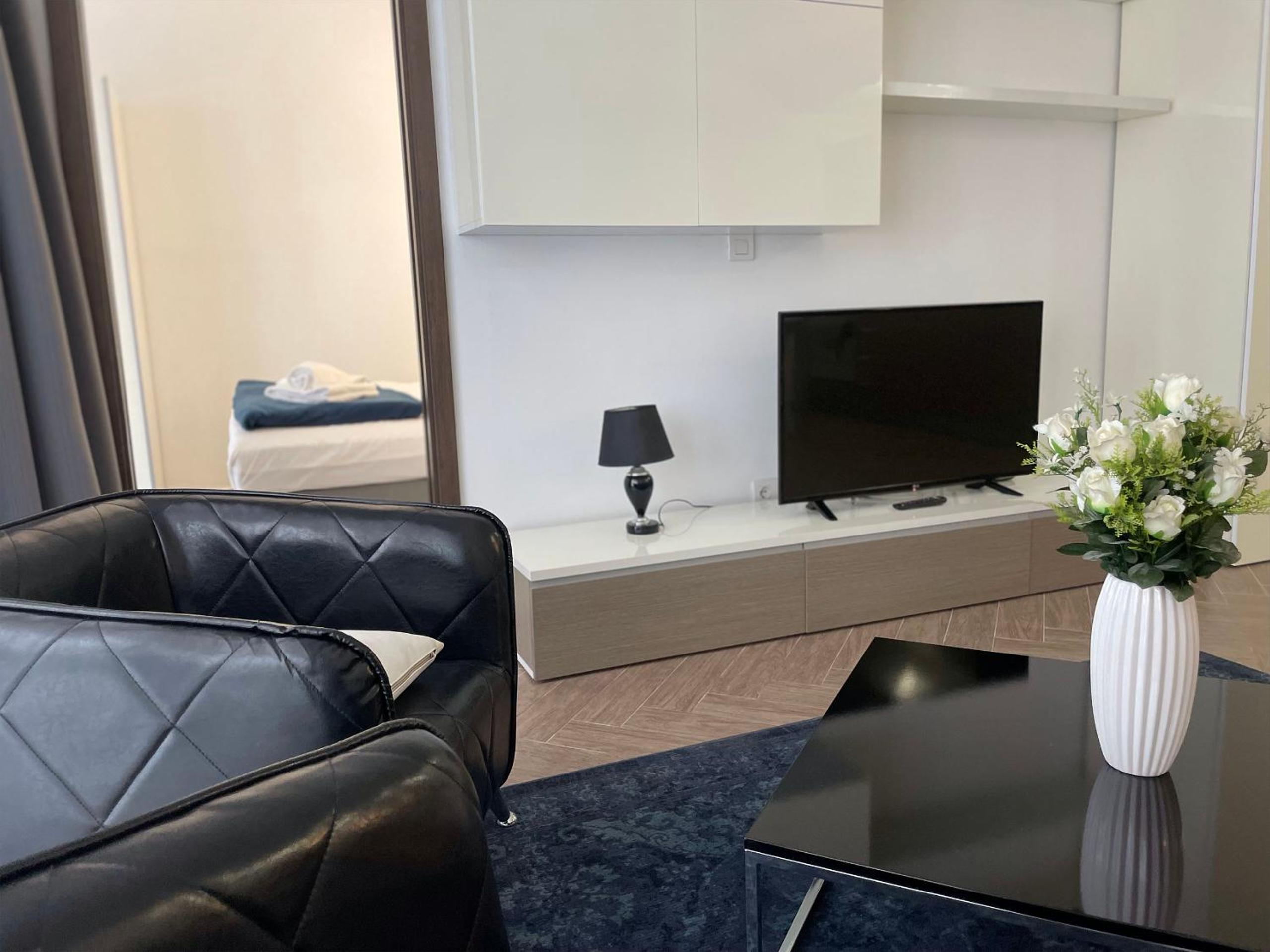 Superior Apartman 130m From The Main Building - Photo 16