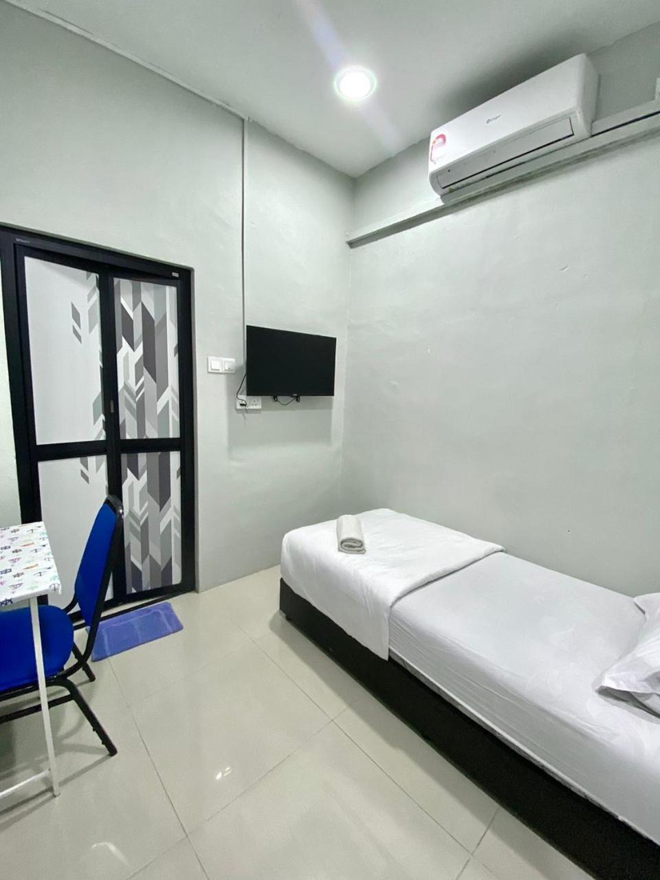 Standard Single Room photo 3