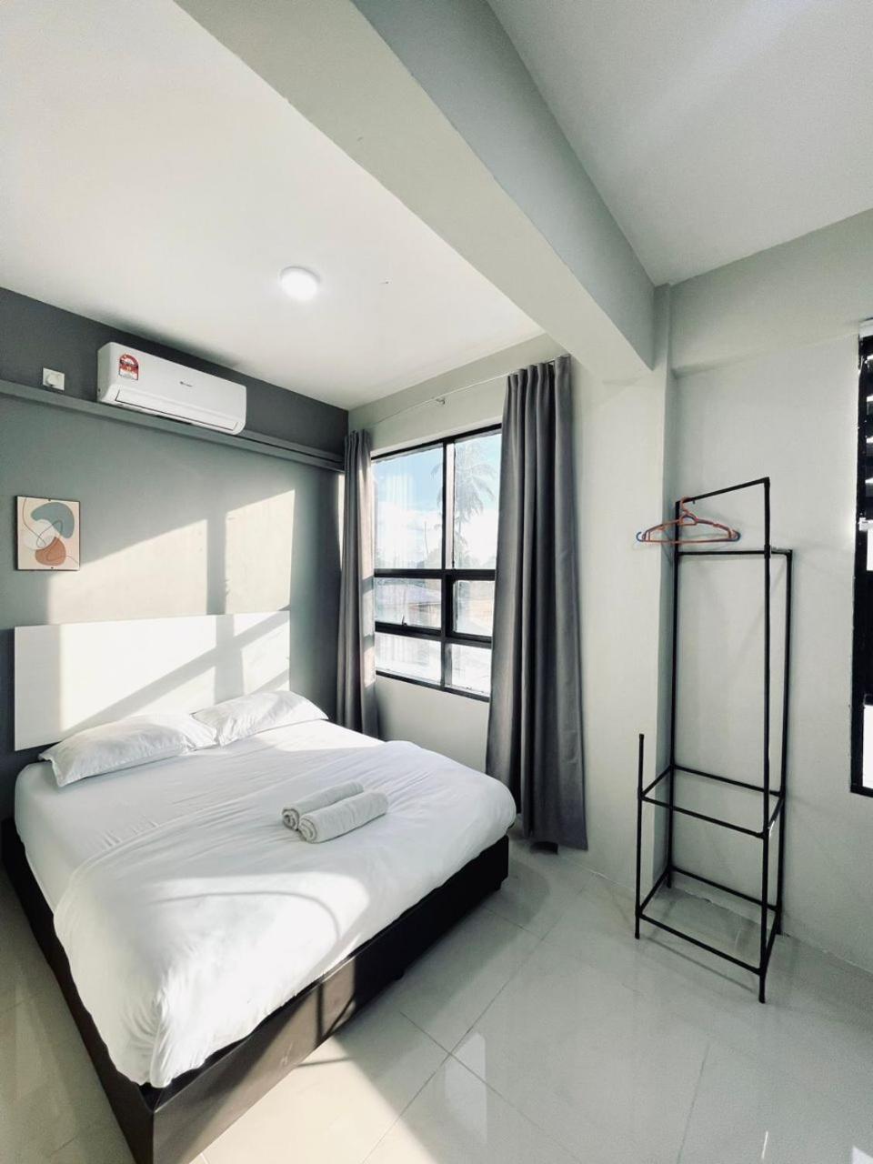 Deluxe Queen Room photo 2