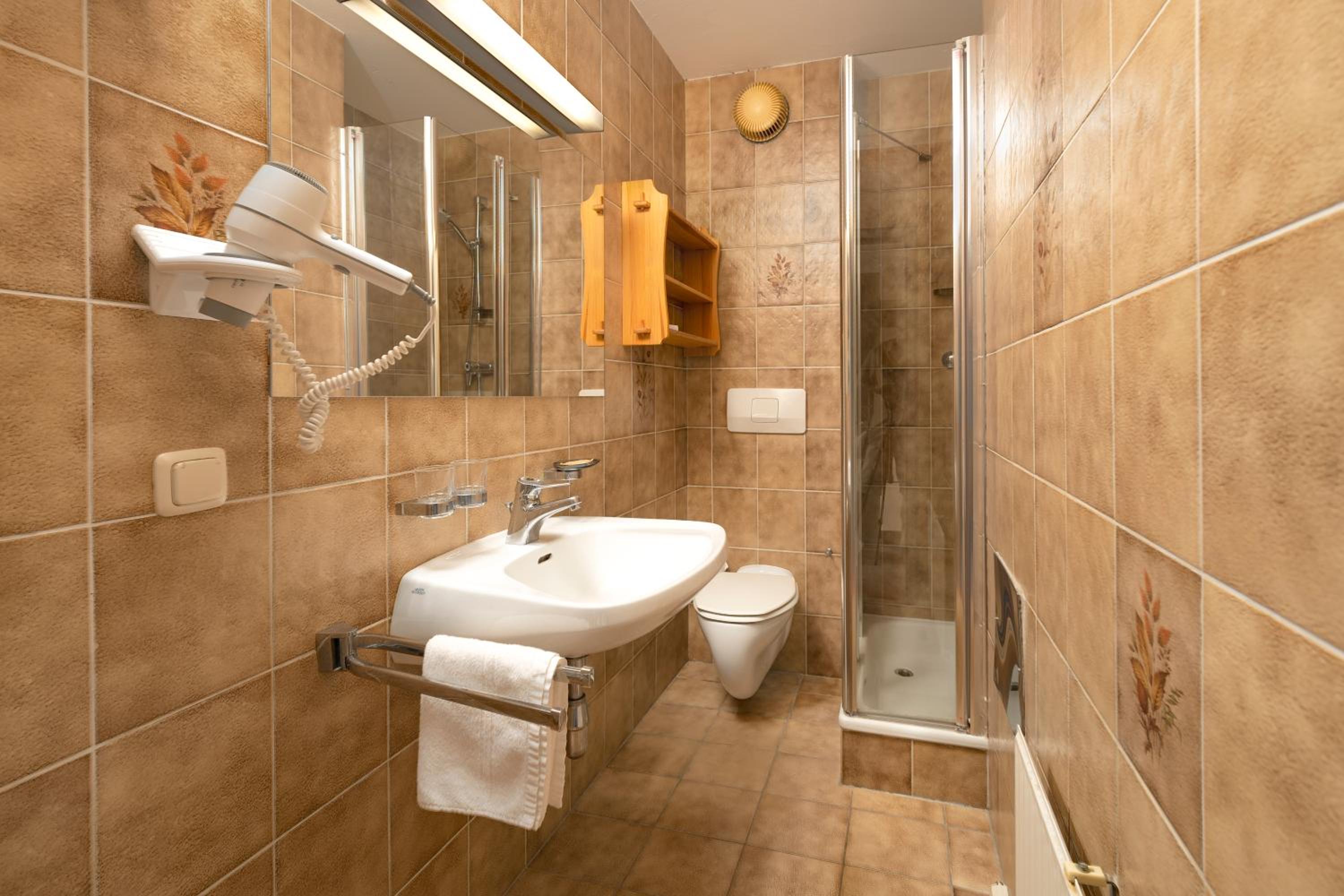 Single Room photo 3
