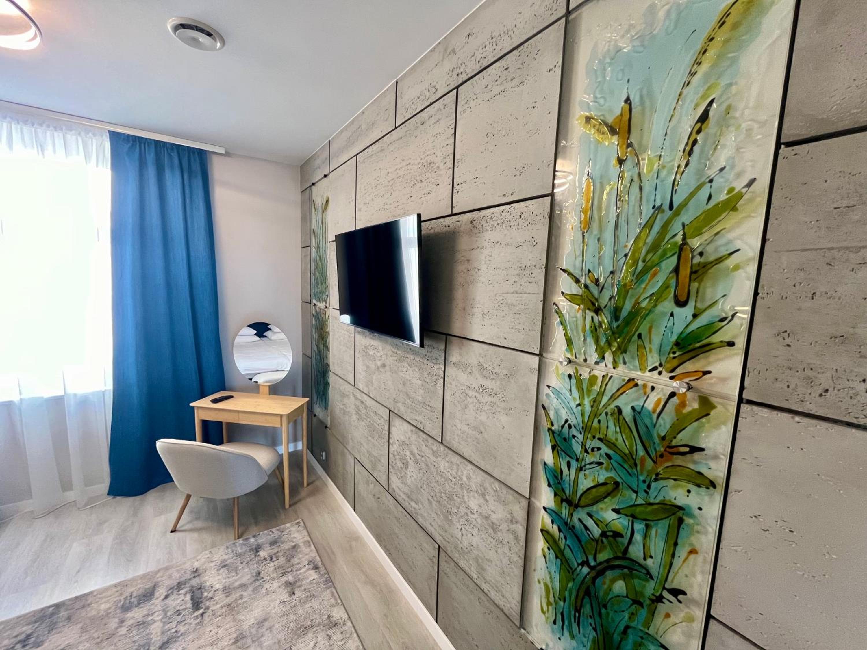 Two-Bedroom Deluxe Apartment with Balcony - Photo 16