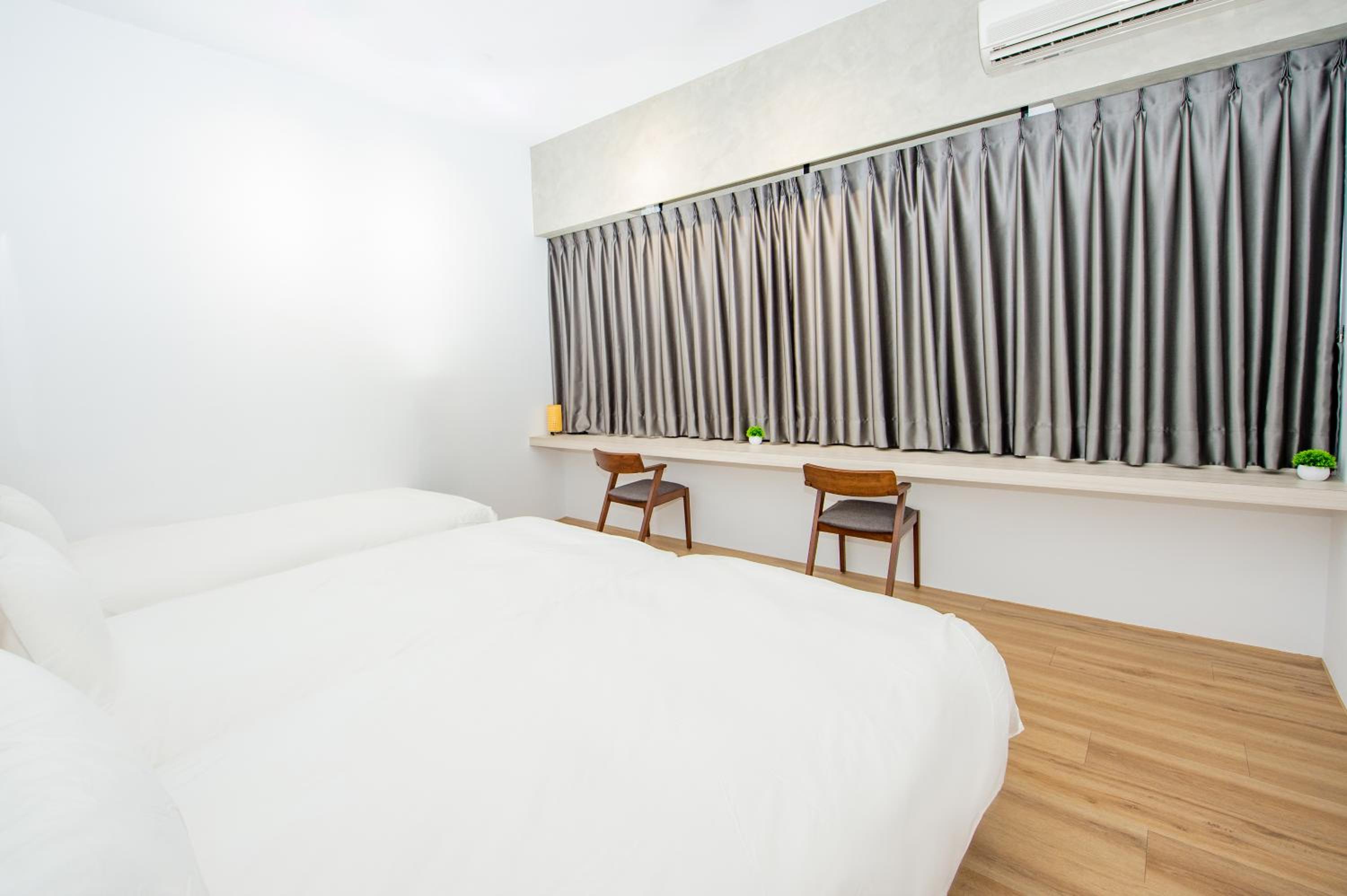 Triple Room with Private Bathroom photo 2
