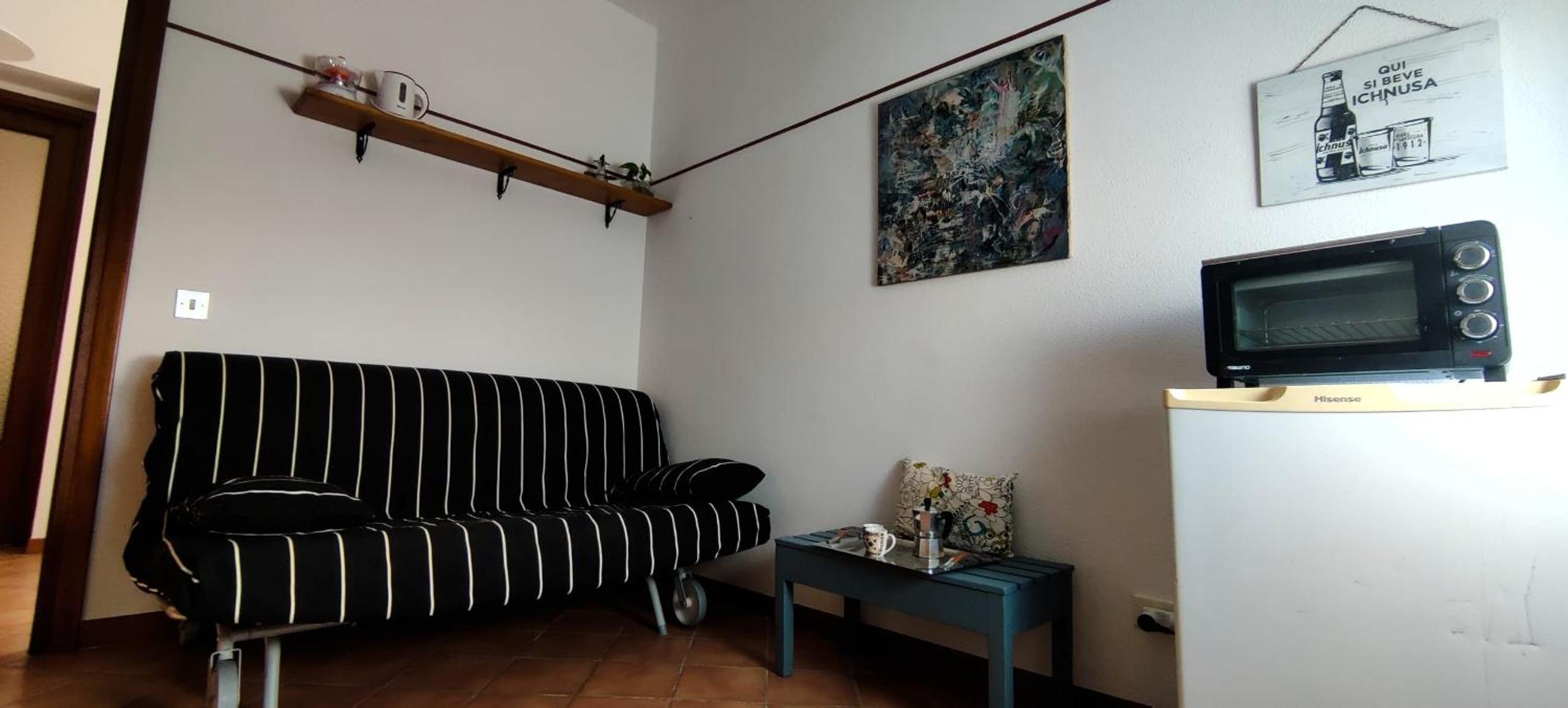 One-Bedroom Apartment photo 3