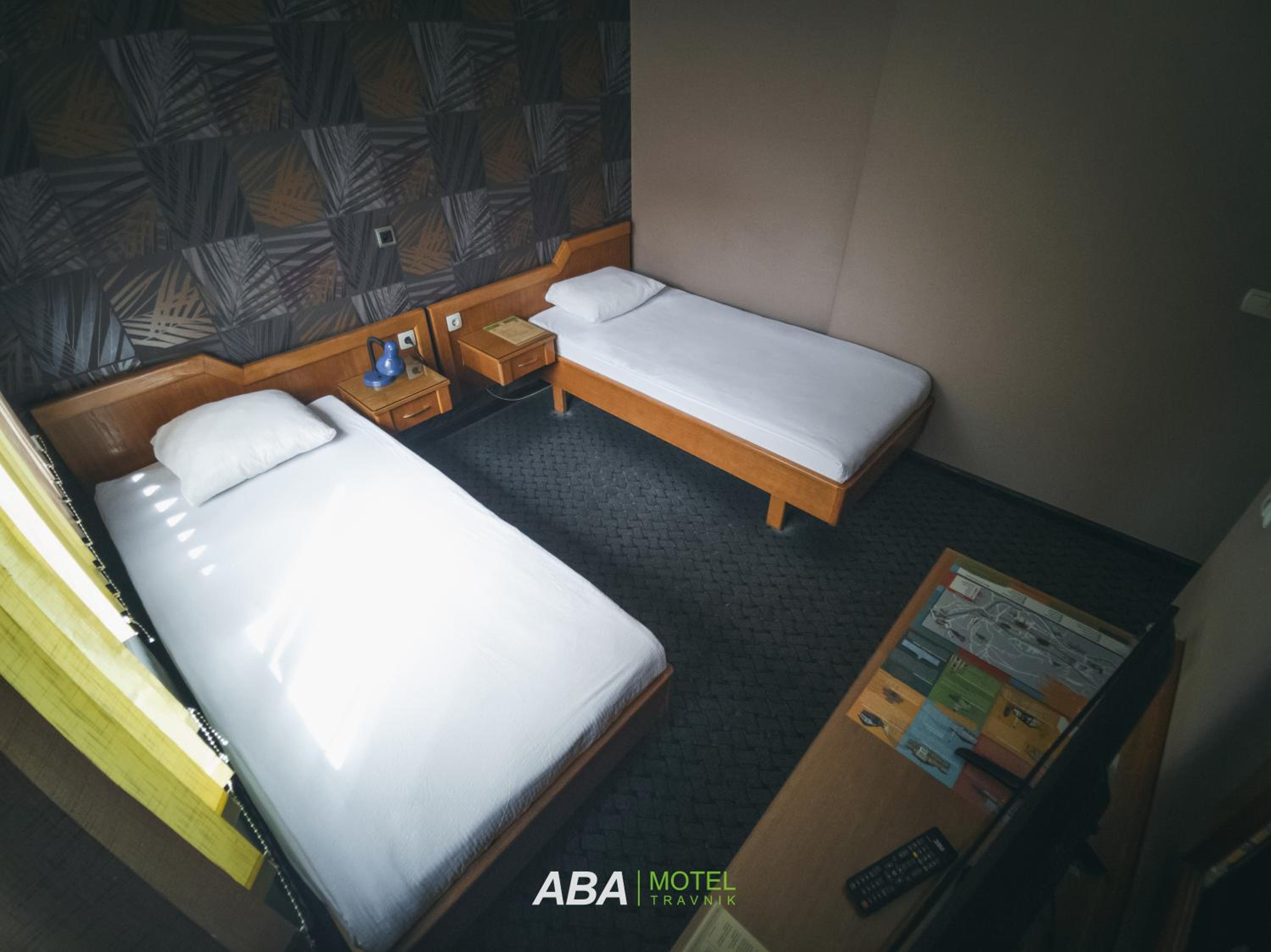Twin Room - Photo 2